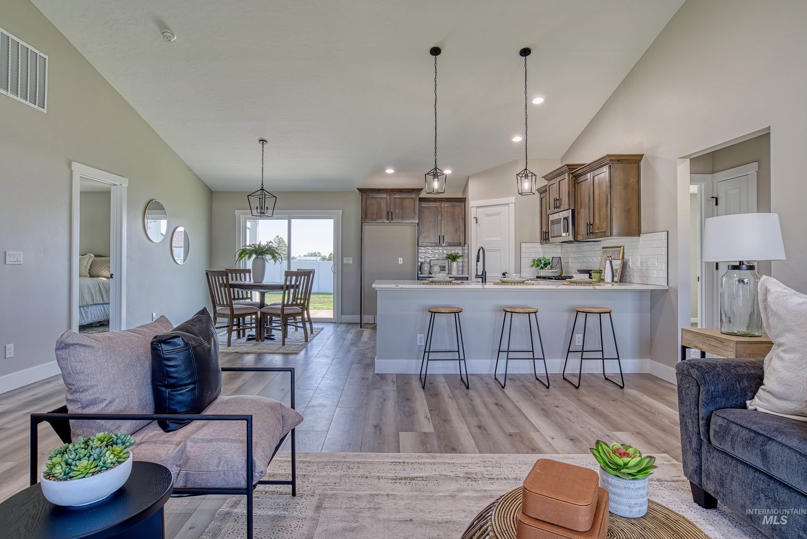 960 Campbell St, Vale, Oregon 97918, 4 Bedrooms, 2 Bathrooms, Residential For Sale, Price $349,900, 98983487
