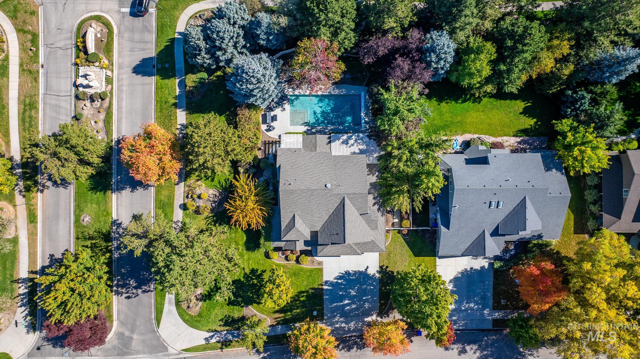 650 N Clearpoint Way, Eagle, Idaho 83616-7207, 5 Bedrooms, 3 Bathrooms, Residential For Sale, Price $950,000, 98983489