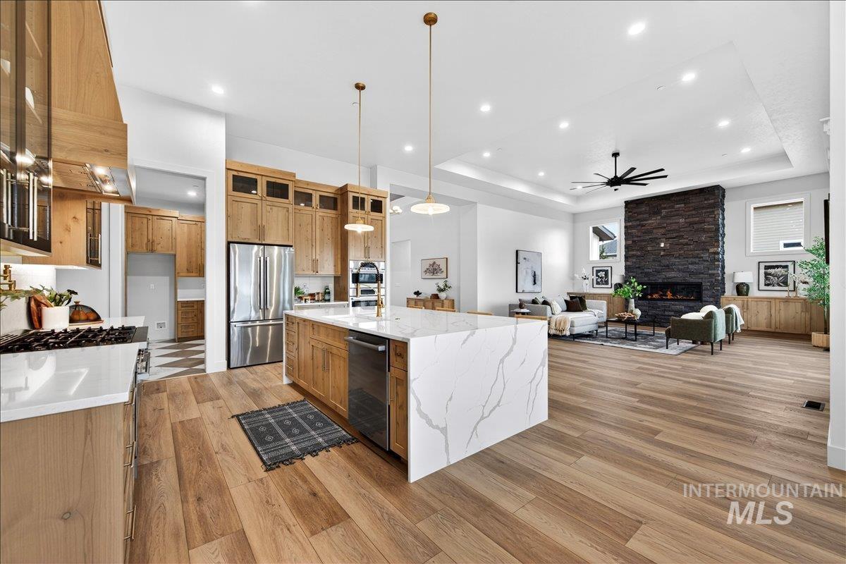 22625 Aura Vista Way, Caldwell, Idaho 83607, 4 Bedrooms, 3.5 Bathrooms, Residential For Sale, Price $1,175,000,MLS 98983490