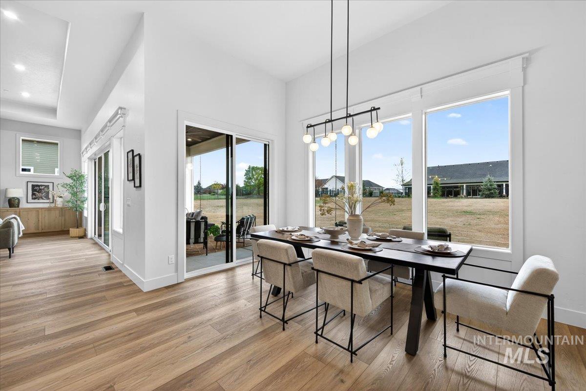 22625 Aura Vista Way, Caldwell, Idaho 83607, 4 Bedrooms, 3.5 Bathrooms, Residential For Sale, Price $1,175,000,MLS 98983490