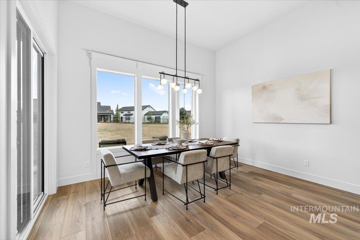 22625 Aura Vista Way, Caldwell, Idaho 83607, 4 Bedrooms, 3.5 Bathrooms, Residential For Sale, Price $1,175,000,MLS 98983490