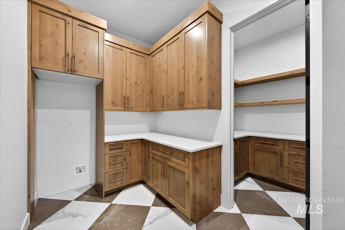 22625 Aura Vista Way, Caldwell, Idaho 83607, 4 Bedrooms, 3.5 Bathrooms, Residential For Sale, Price $1,175,000,MLS 98983490