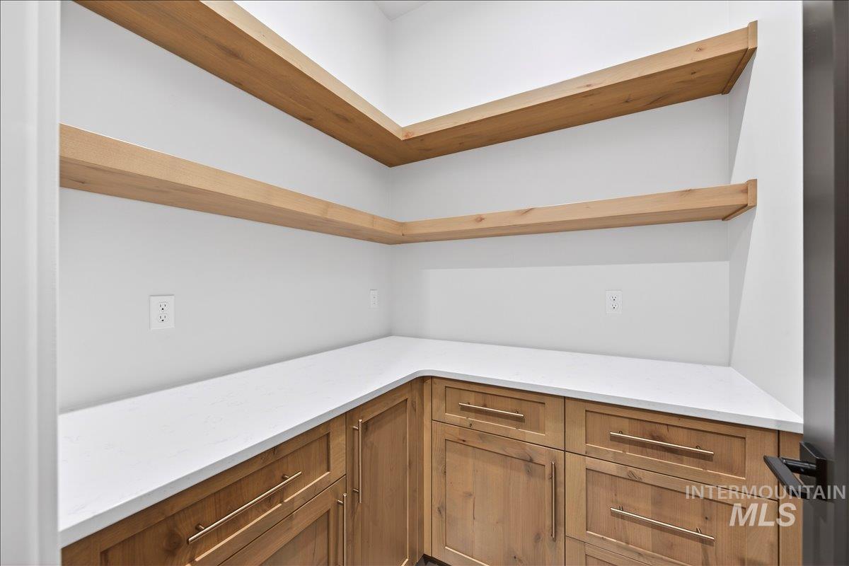 22625 Aura Vista Way, Caldwell, Idaho 83607, 4 Bedrooms, 3.5 Bathrooms, Residential For Sale, Price $1,175,000,MLS 98983490