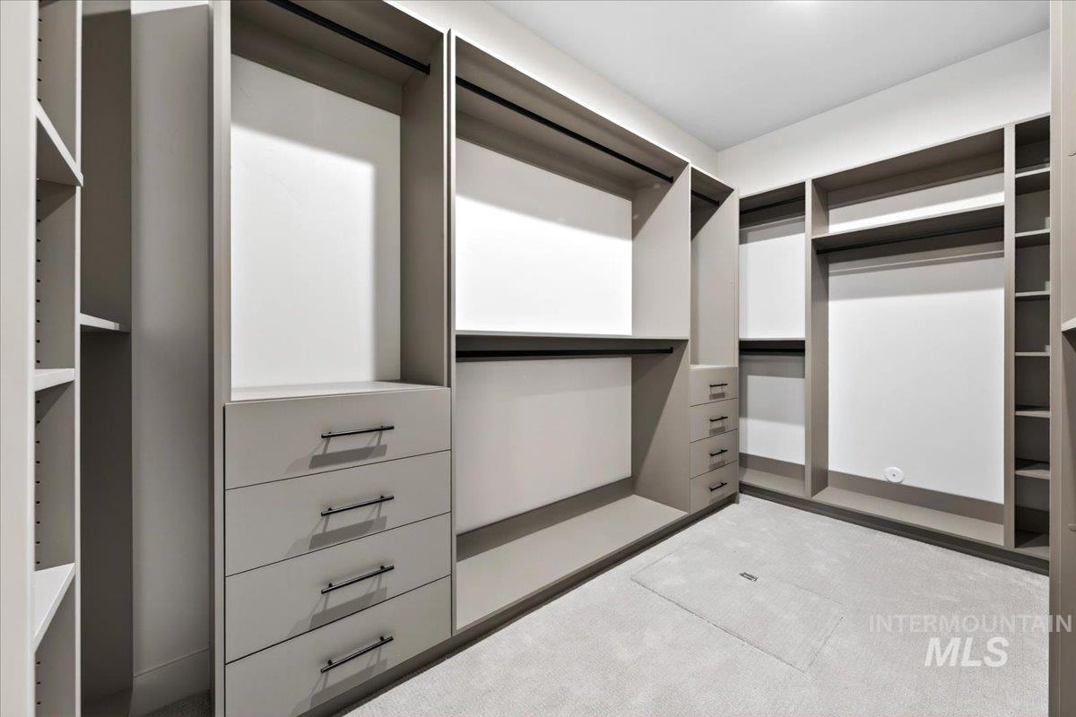 22625 Aura Vista Way, Caldwell, Idaho 83607, 4 Bedrooms, 3.5 Bathrooms, Residential For Sale, Price $1,175,000,MLS 98983490