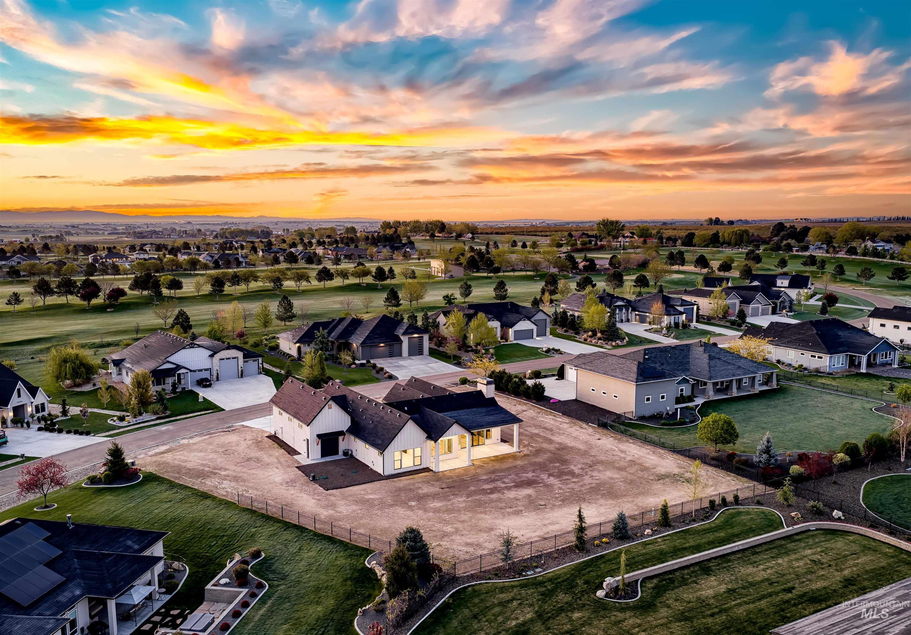 22625 Aura Vista Way, Caldwell, Idaho 83607, 4 Bedrooms, 3.5 Bathrooms, Residential For Sale, Price $1,175,000,MLS 98983490