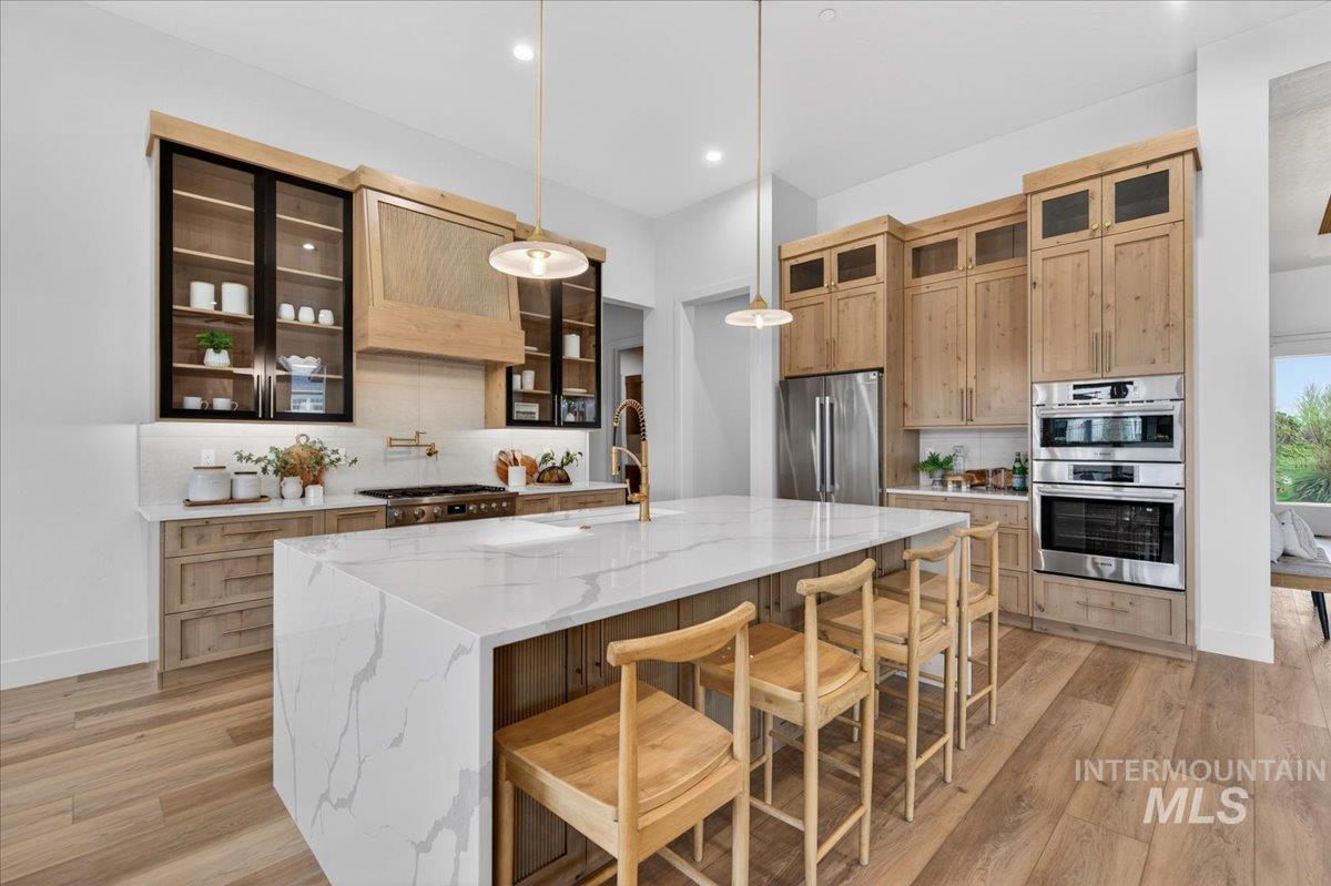 22625 Aura Vista Way, Caldwell, Idaho 83607, 4 Bedrooms, 3.5 Bathrooms, Residential For Sale, Price $1,175,000,MLS 98983490