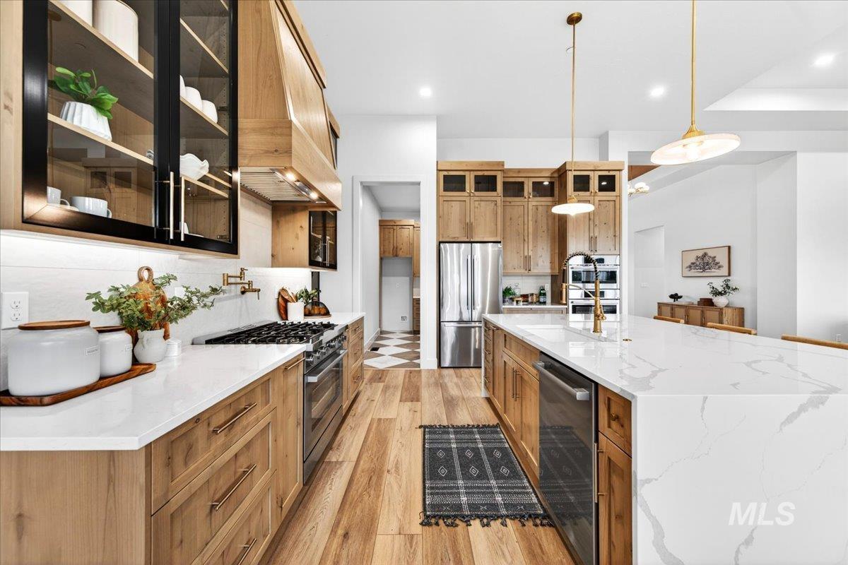 22625 Aura Vista Way, Caldwell, Idaho 83607, 4 Bedrooms, 3.5 Bathrooms, Residential For Sale, Price $1,175,000,MLS 98983490