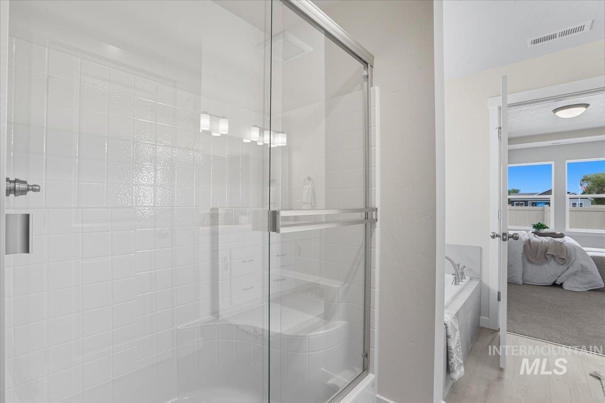 607 Dunmore Ave, Middleton, Idaho 83644, 3 Bedrooms, 2 Bathrooms, Residential For Sale, Price $461,990,MLS 98983491