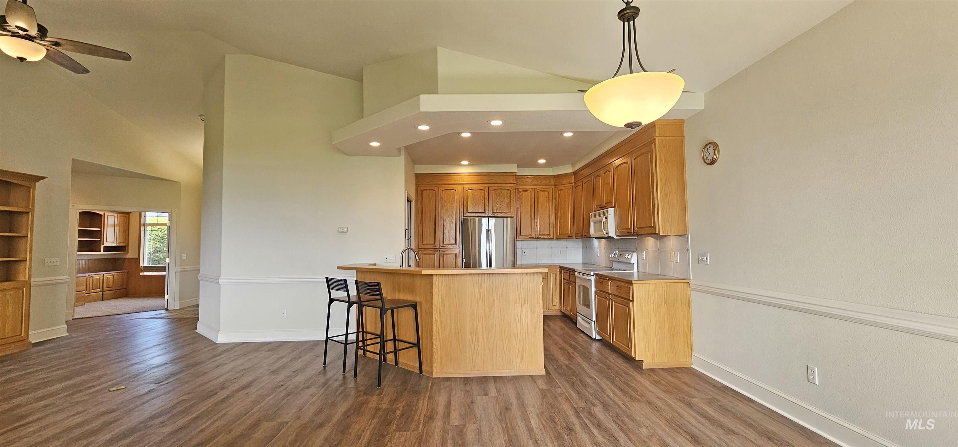 3775 Swallows Nest Court, Clarkston, Washington 99403, 2 Bedrooms, 2 Bathrooms, Residential For Sale, Price $435,000,MLS 98983494