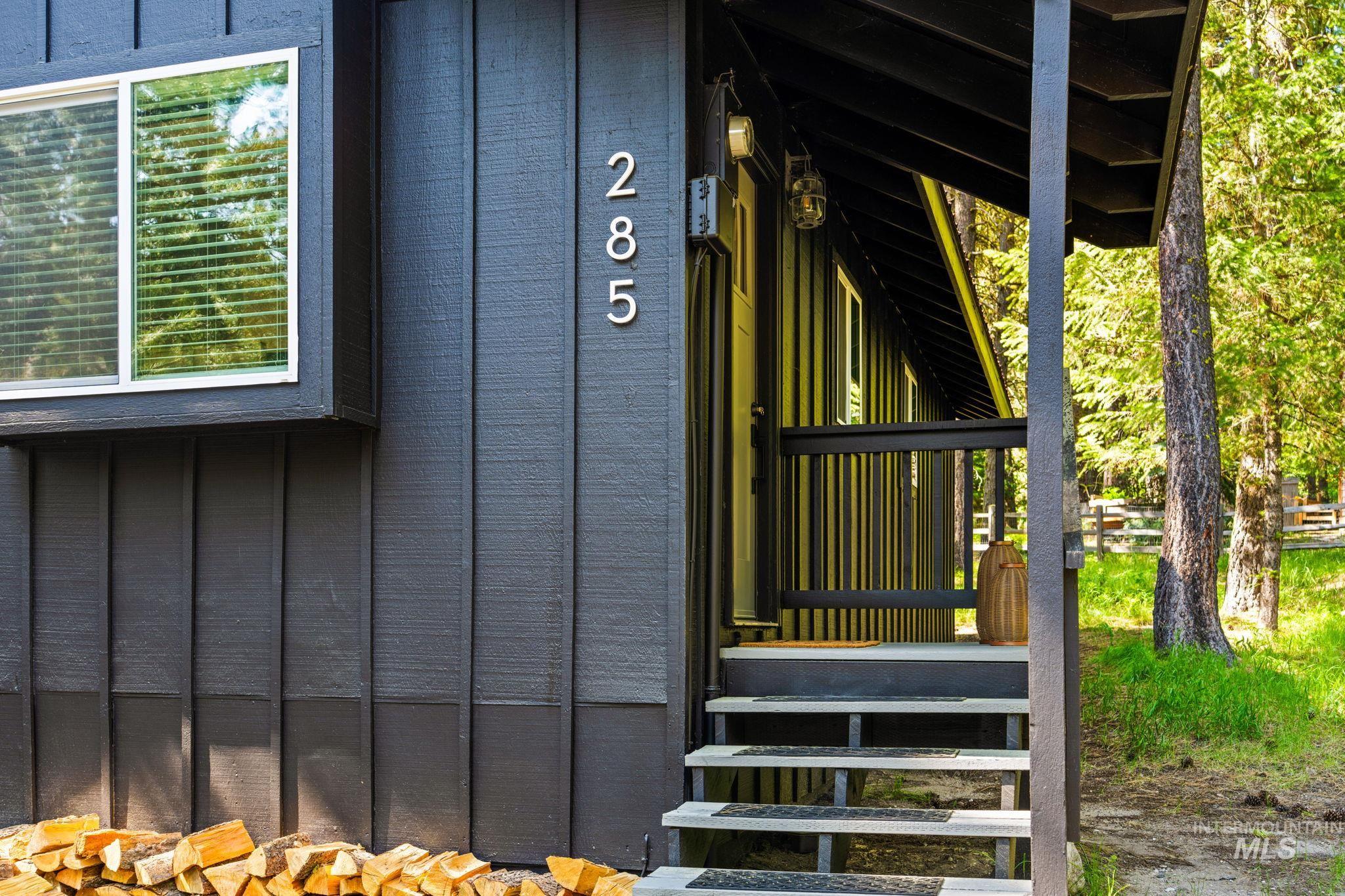 285 Rio Vista Blvd, McCall, Idaho 83638, 2 Bedrooms, 1 Bathroom, Residential For Sale, Price $600,000,MLS 98983495