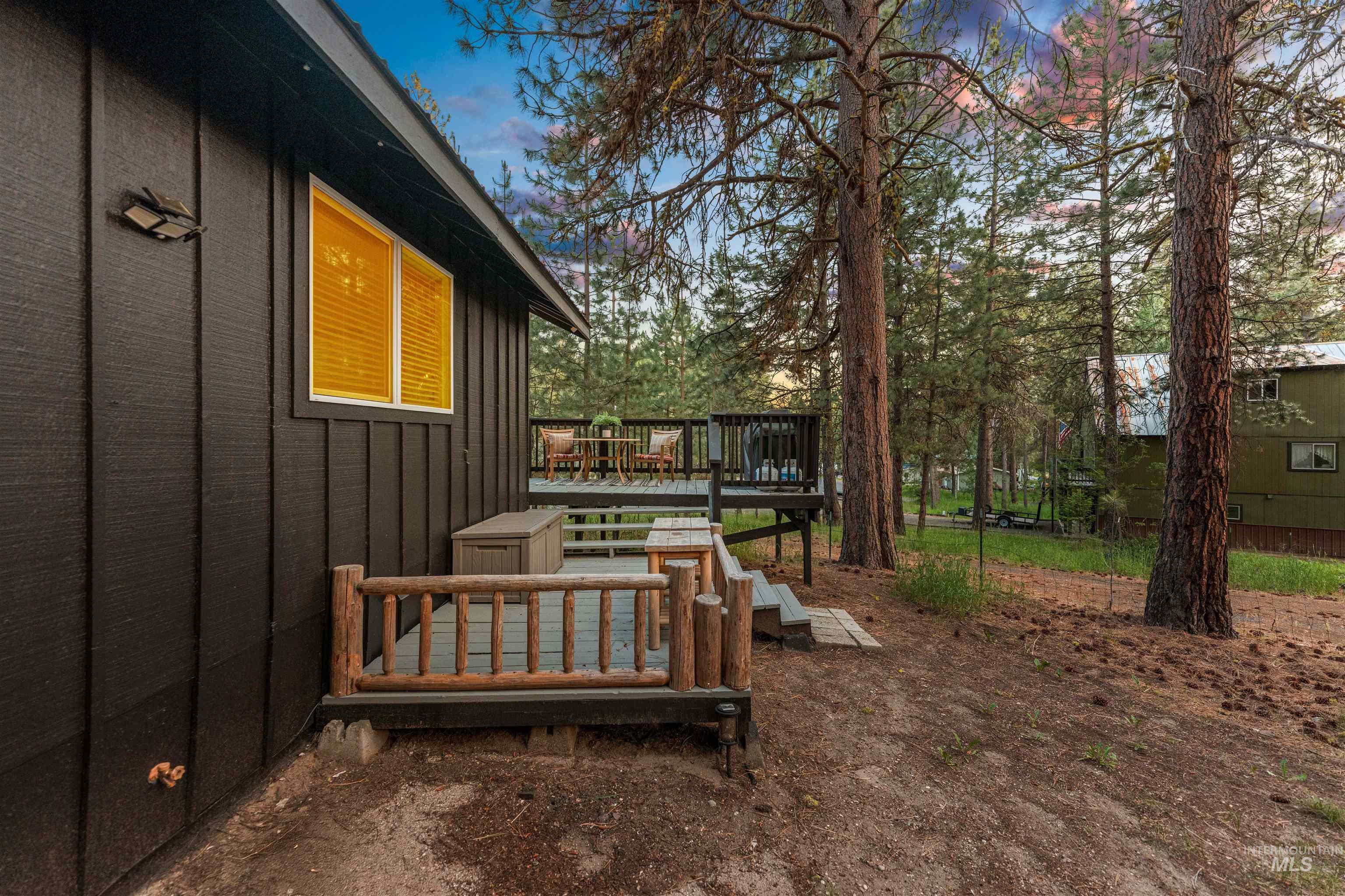 285 Rio Vista Blvd, McCall, Idaho 83638, 2 Bedrooms, 1 Bathroom, Residential For Sale, Price $600,000,MLS 98983495