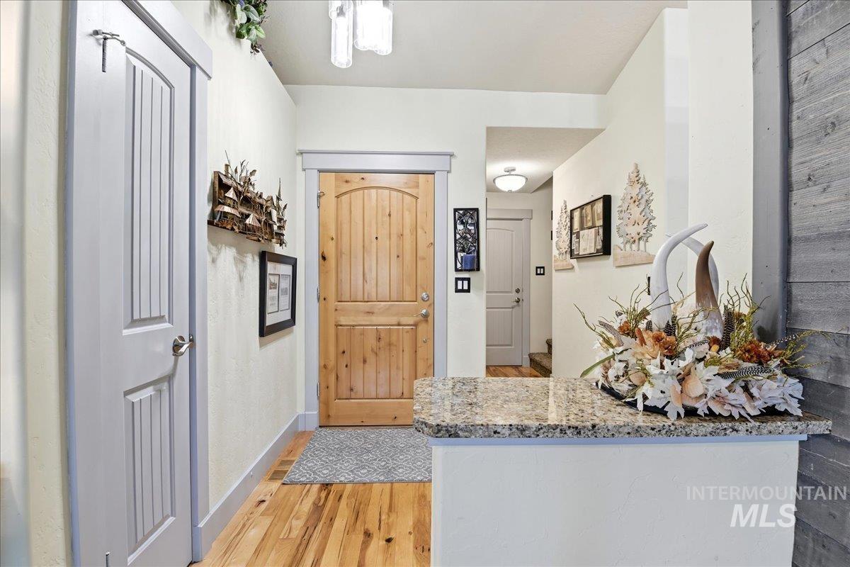12451 W Murchison St, Boise, Idaho 83709, 3 Bedrooms, 2.5 Bathrooms, Residential For Sale, Price $599,900,MLS 98983496