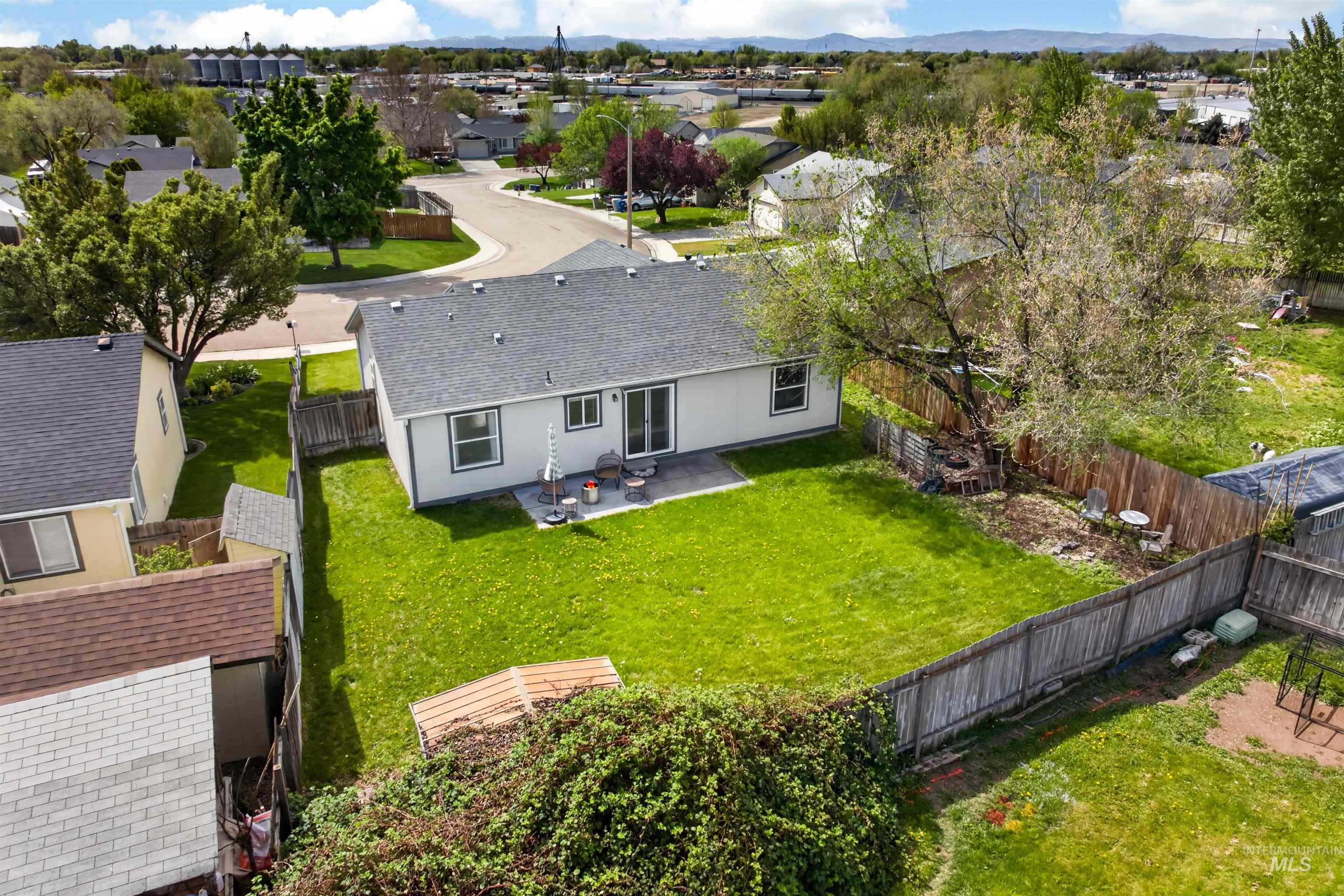 2600 Muskrat Ave, Nampa, Idaho 83687, 3 Bedrooms, 2 Bathrooms, Residential For Sale, Price $350,000, 98983499