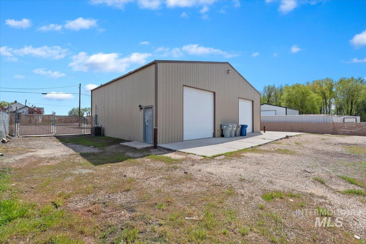 1111 3rd Ave No, Nampa, Idaho 83687, Business/Commercial For Sale, Price $629,900,MLS 98983500