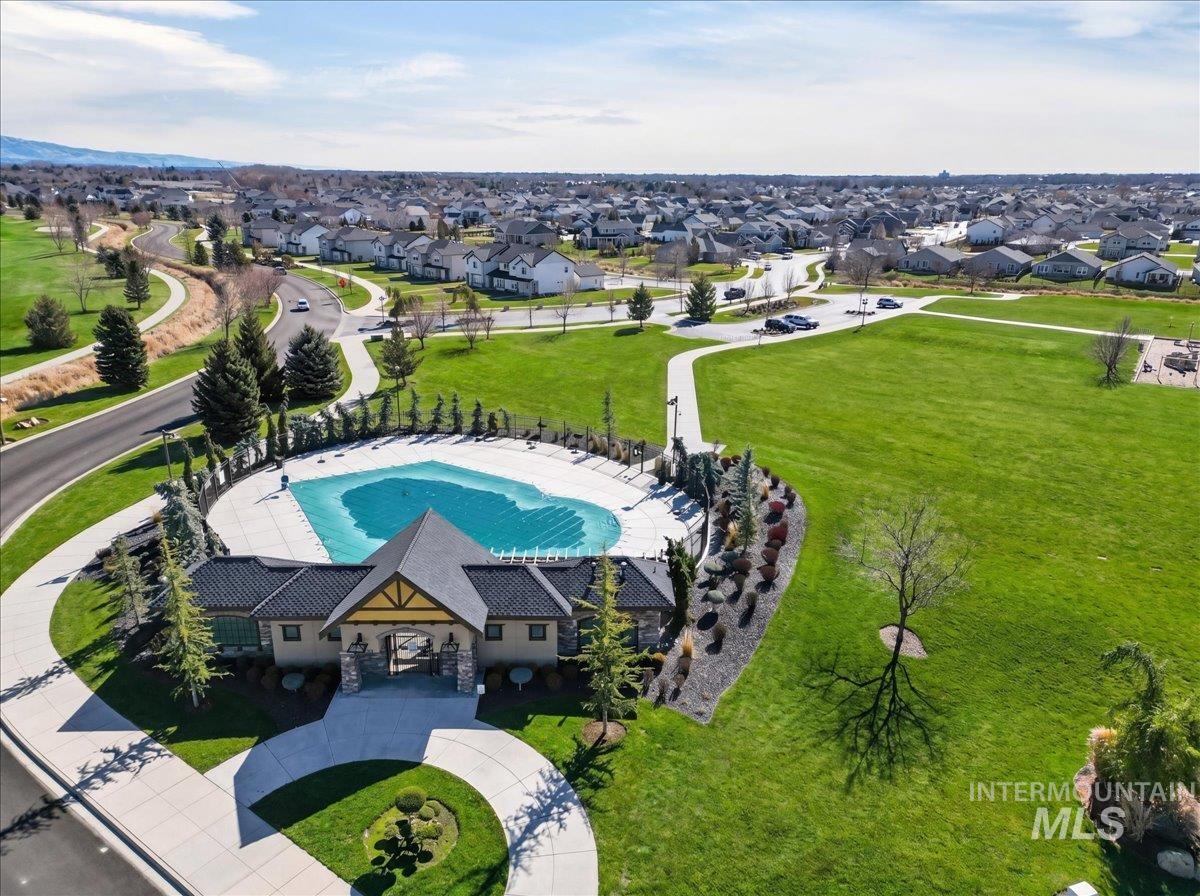 1044 N Synergy Ln, Eagle, Idaho 83616, 3 Bedrooms, 2 Bathrooms, Residential For Sale, Price $574,900,MLS 98983502