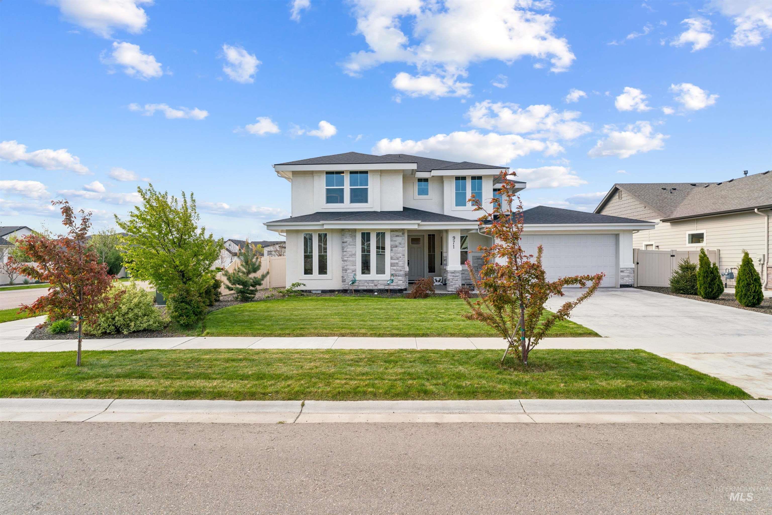 971 E Viedma St, Kuna, Idaho 83634, 5 Bedrooms, 2.5 Bathrooms, Residential For Sale, Price $739,990,MLS 98983503