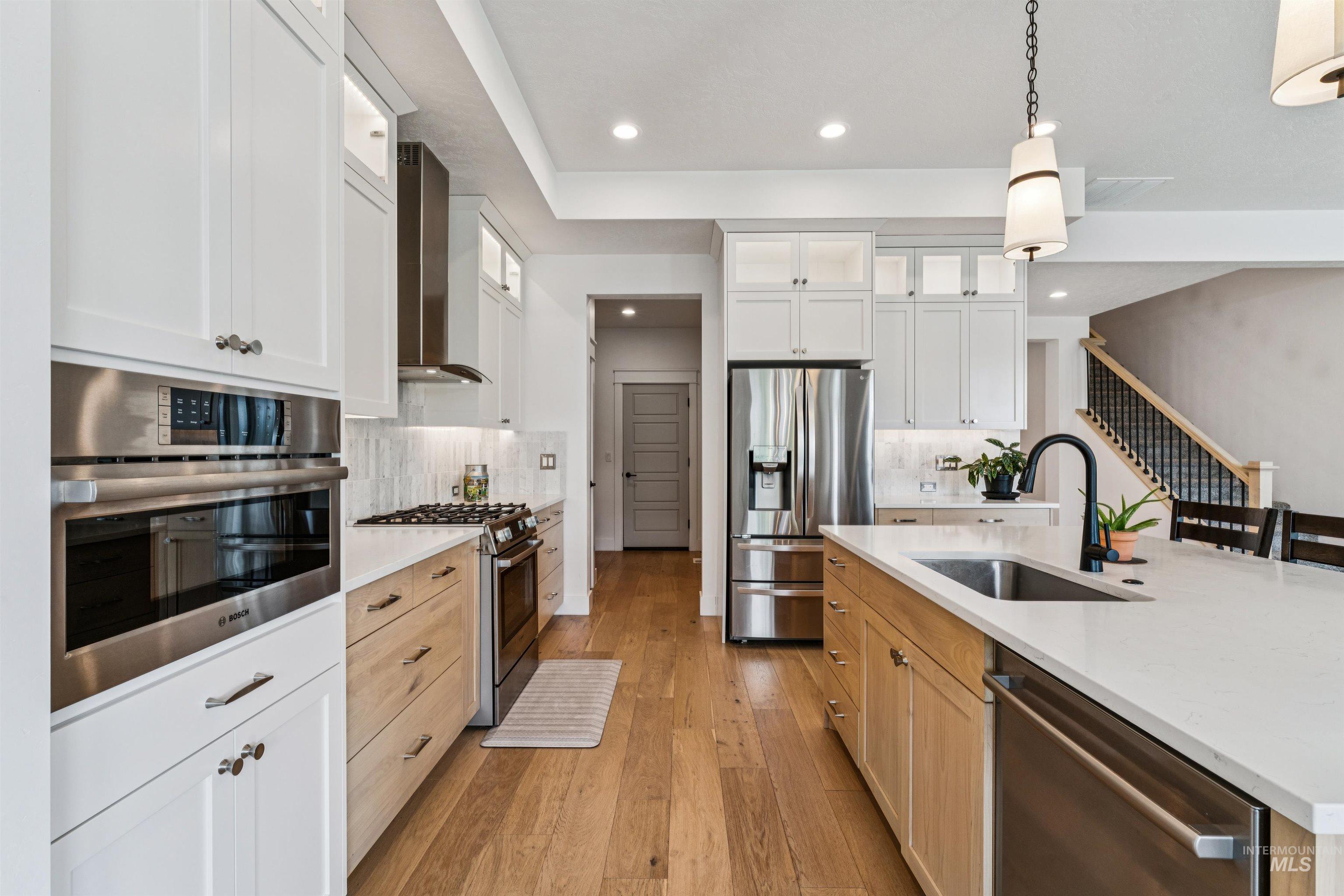 971 E Viedma St, Kuna, Idaho 83634, 5 Bedrooms, 2.5 Bathrooms, Residential For Sale, Price $739,990,MLS 98983503