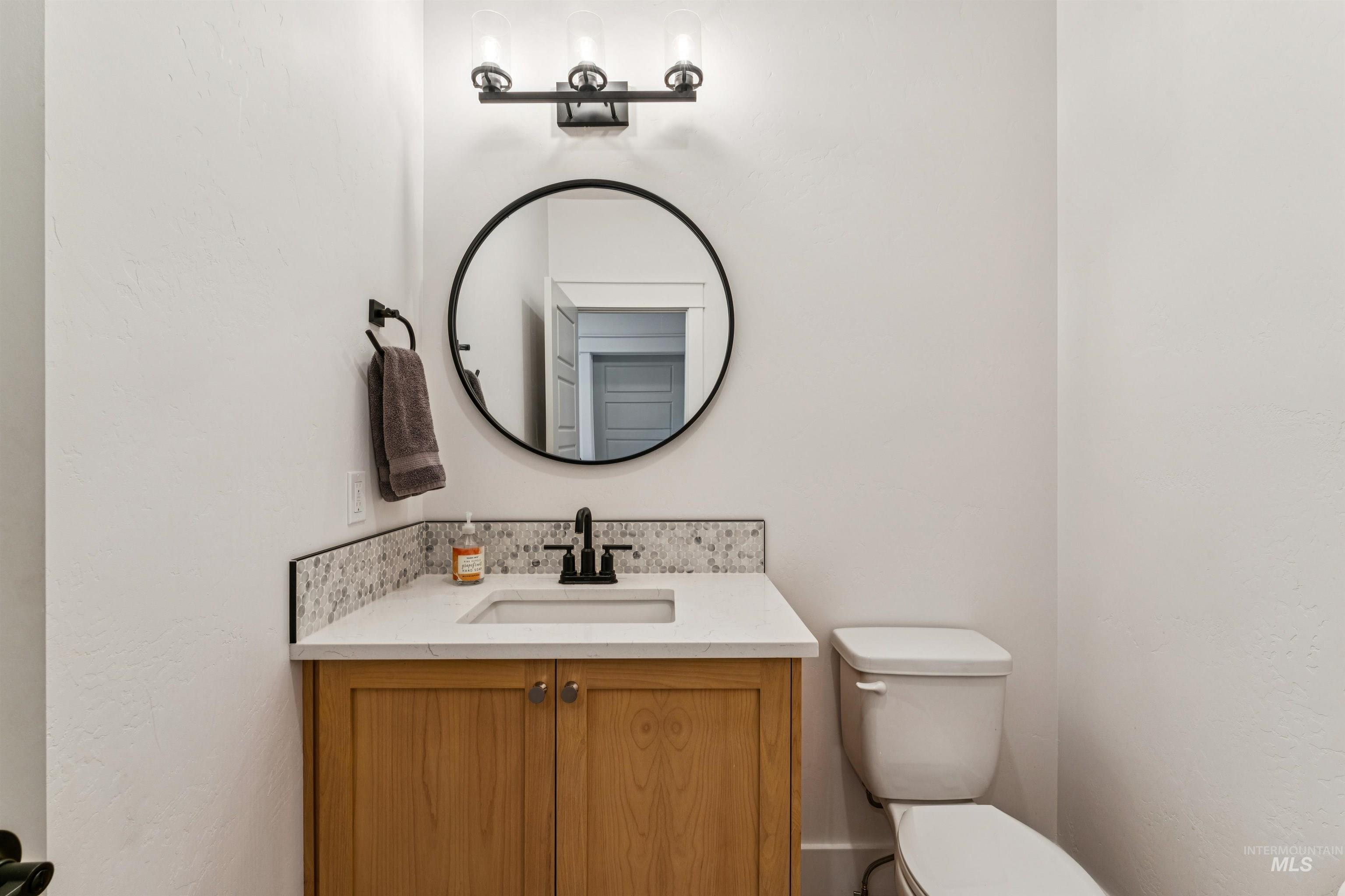 971 E Viedma St, Kuna, Idaho 83634, 5 Bedrooms, 2.5 Bathrooms, Residential For Sale, Price $739,990,MLS 98983503