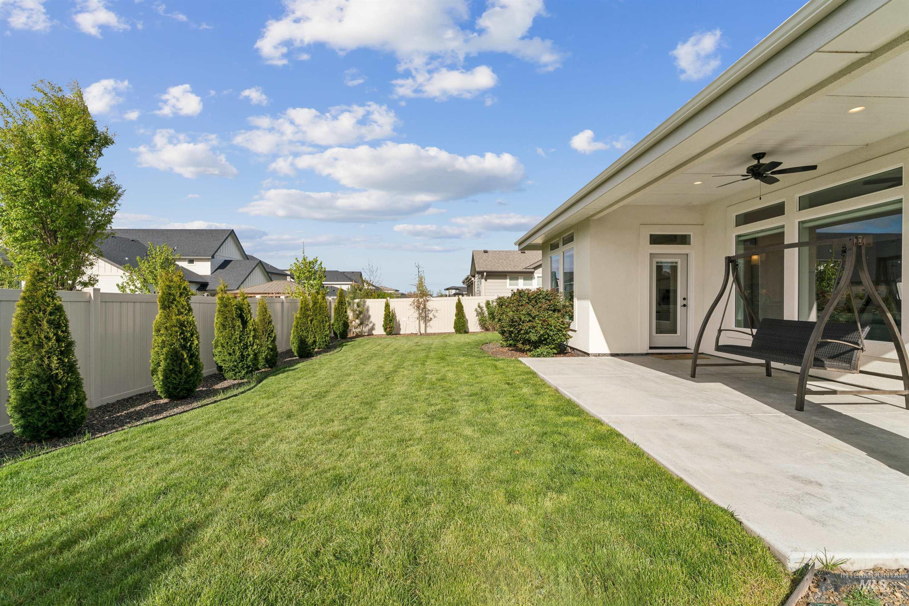 971 E Viedma St, Kuna, Idaho 83634, 5 Bedrooms, 2.5 Bathrooms, Residential For Sale, Price $739,990,MLS 98983503