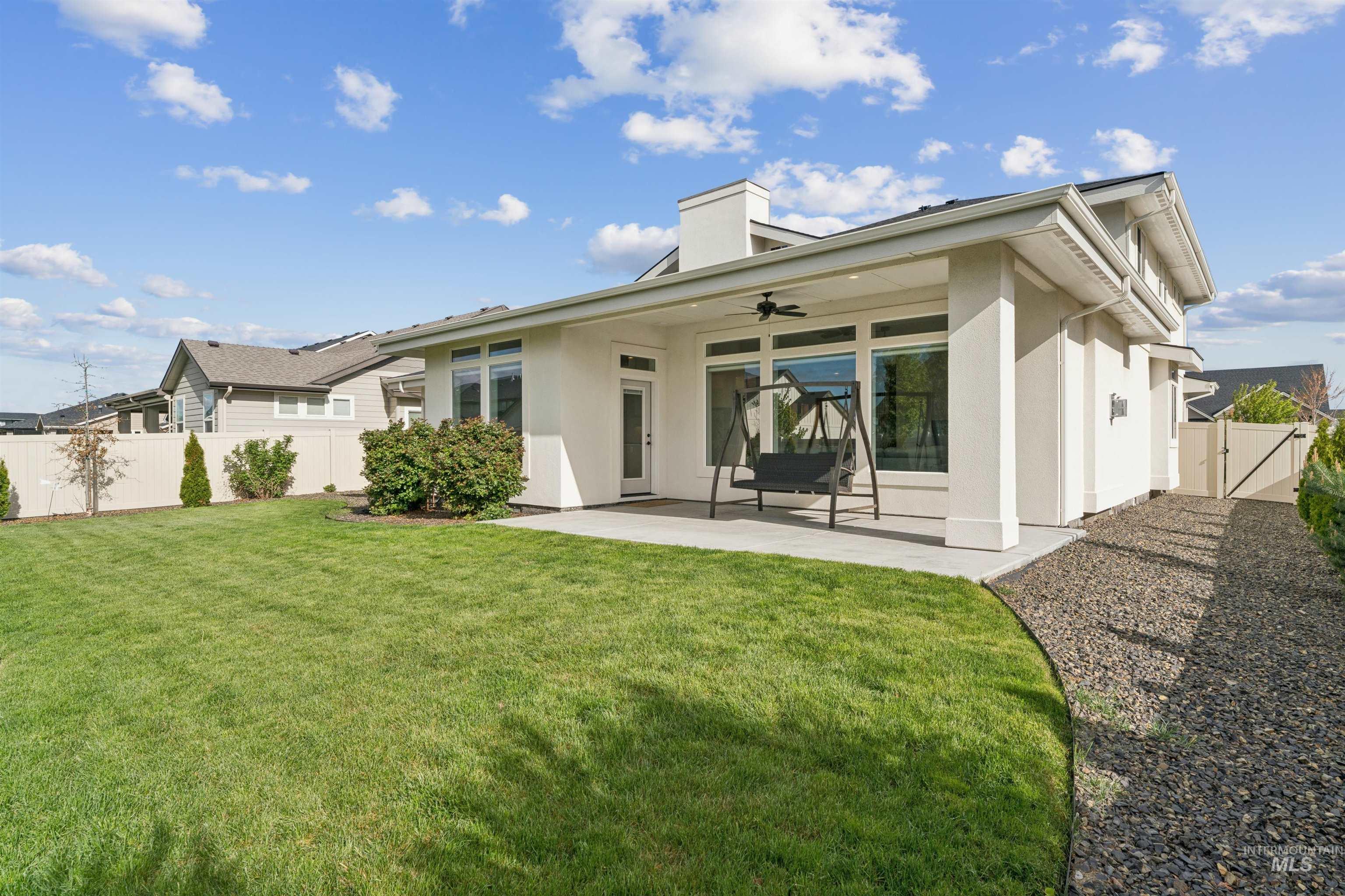 971 E Viedma St, Kuna, Idaho 83634, 5 Bedrooms, 2.5 Bathrooms, Residential For Sale, Price $739,990,MLS 98983503