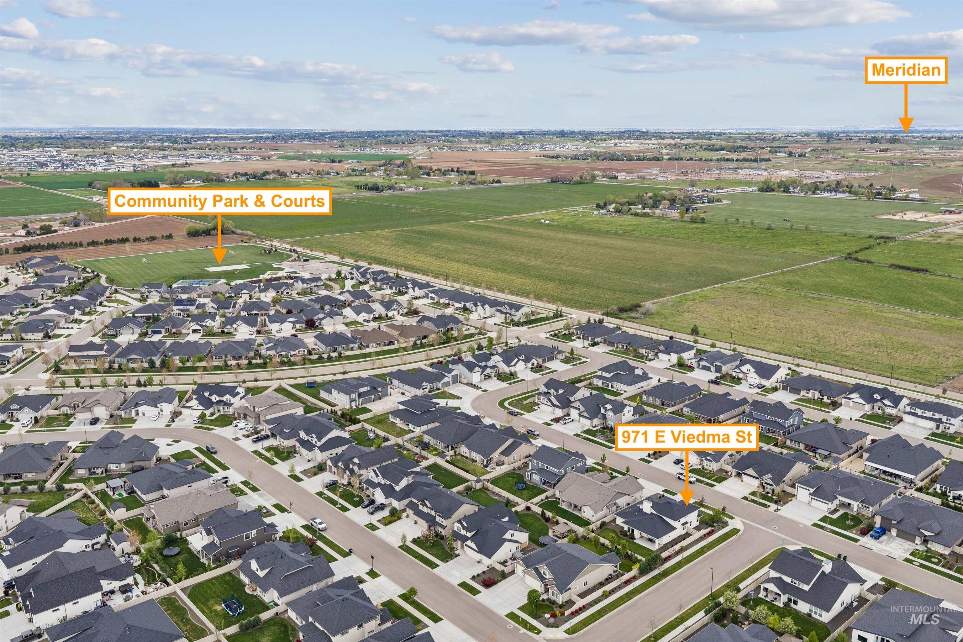 971 E Viedma St, Kuna, Idaho 83634, 5 Bedrooms, 2.5 Bathrooms, Residential For Sale, Price $739,990,MLS 98983503