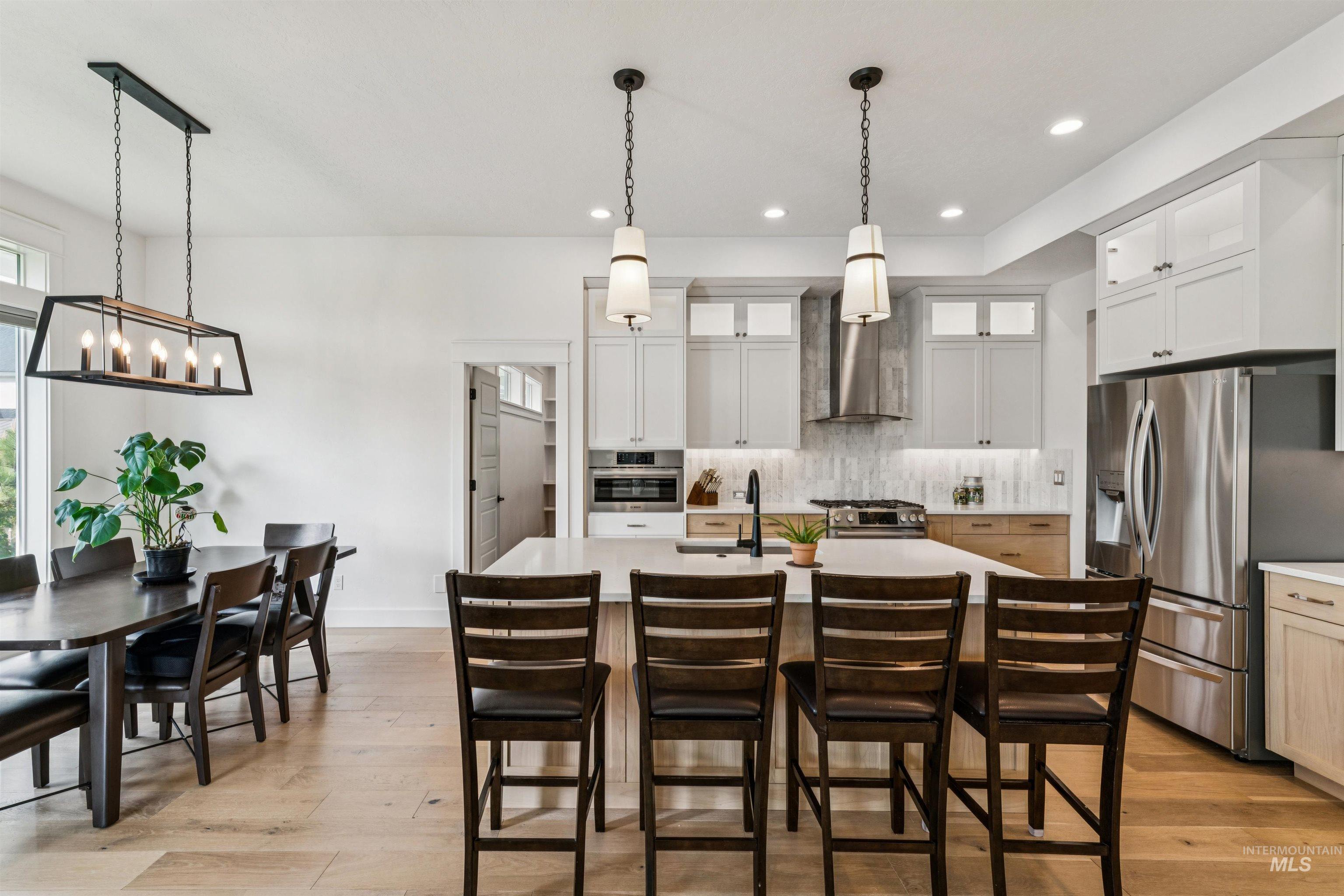 971 E Viedma St, Kuna, Idaho 83634, 5 Bedrooms, 2.5 Bathrooms, Residential For Sale, Price $739,990,MLS 98983503