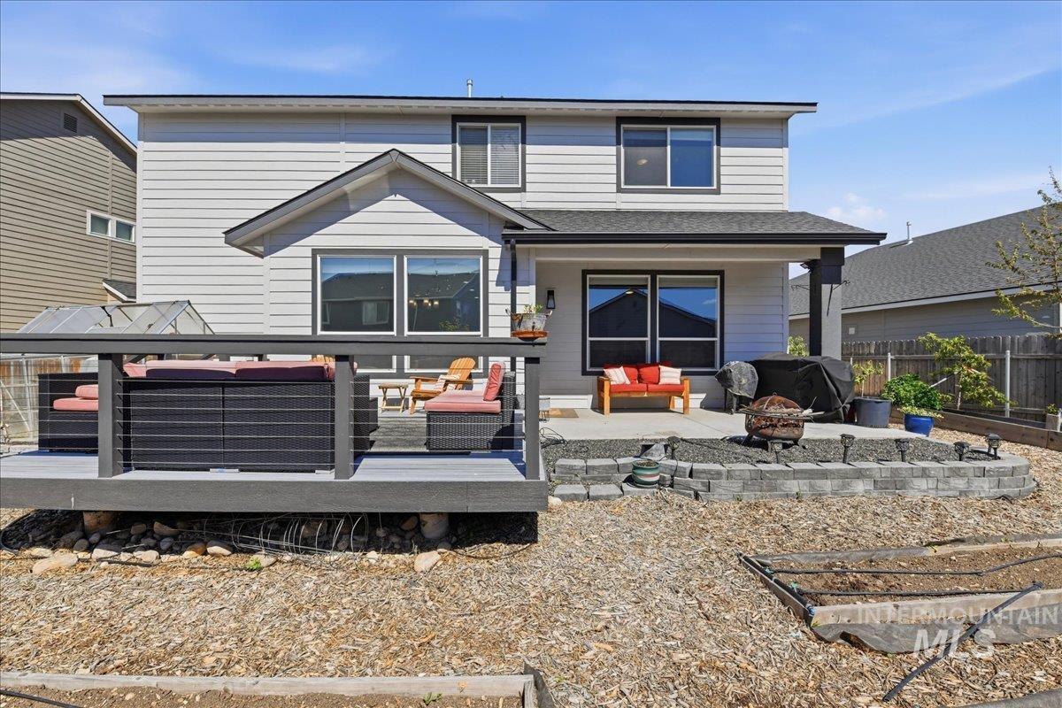 2741 W Marbeth Dr, Meridian, Idaho 83642, 5 Bedrooms, 2.5 Bathrooms, Residential For Sale, Price $520,000,MLS 98983507