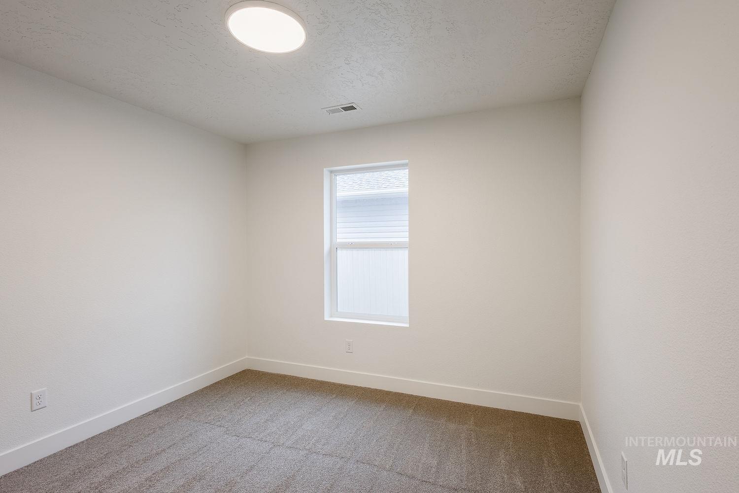 16831 Bethany Ave., Caldwell, Idaho 83607, 3 Bedrooms, 2 Bathrooms, Residential For Sale, Price $395,000,MLS 98983508