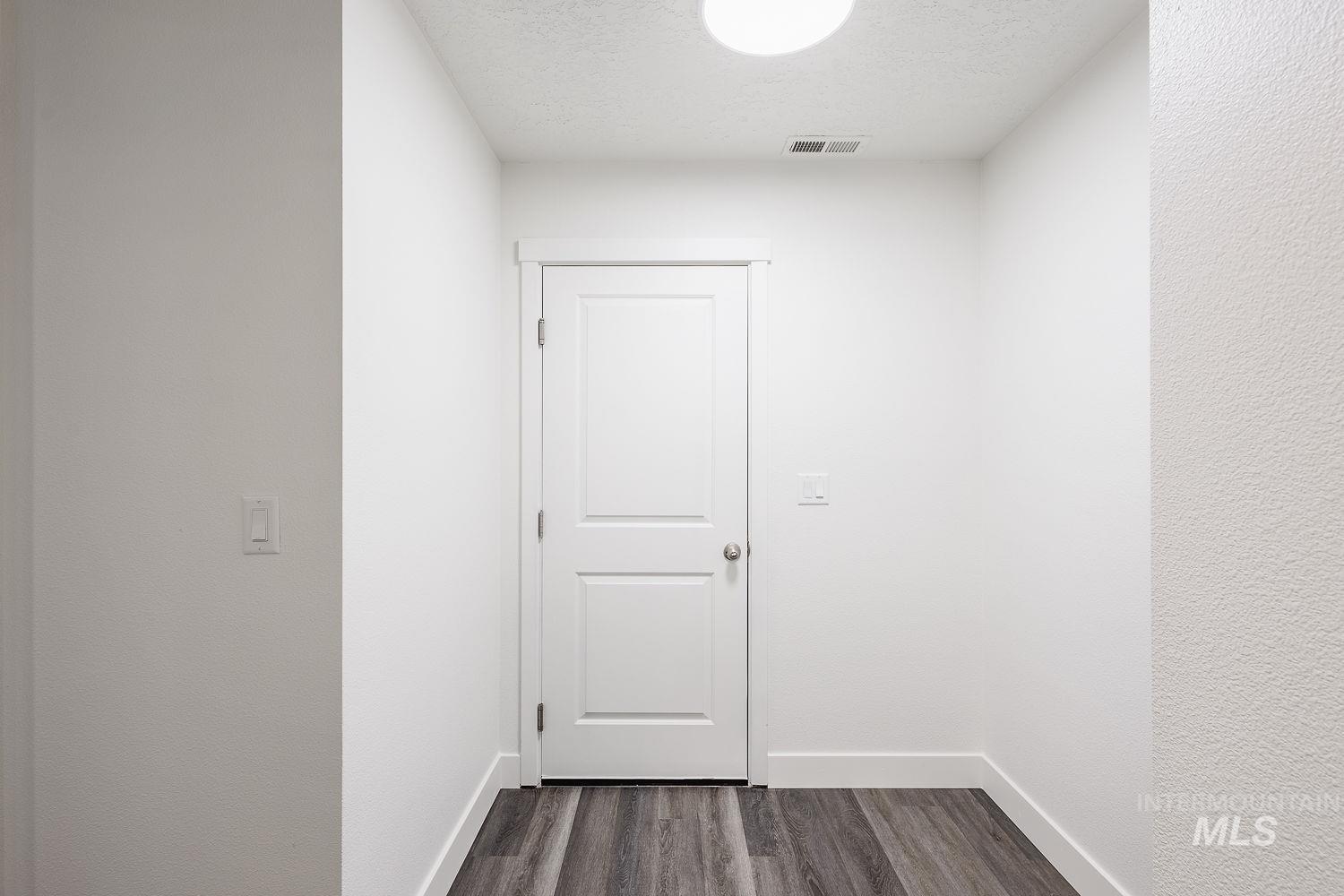 16831 Bethany Ave., Caldwell, Idaho 83607, 3 Bedrooms, 2 Bathrooms, Residential For Sale, Price $395,000,MLS 98983508