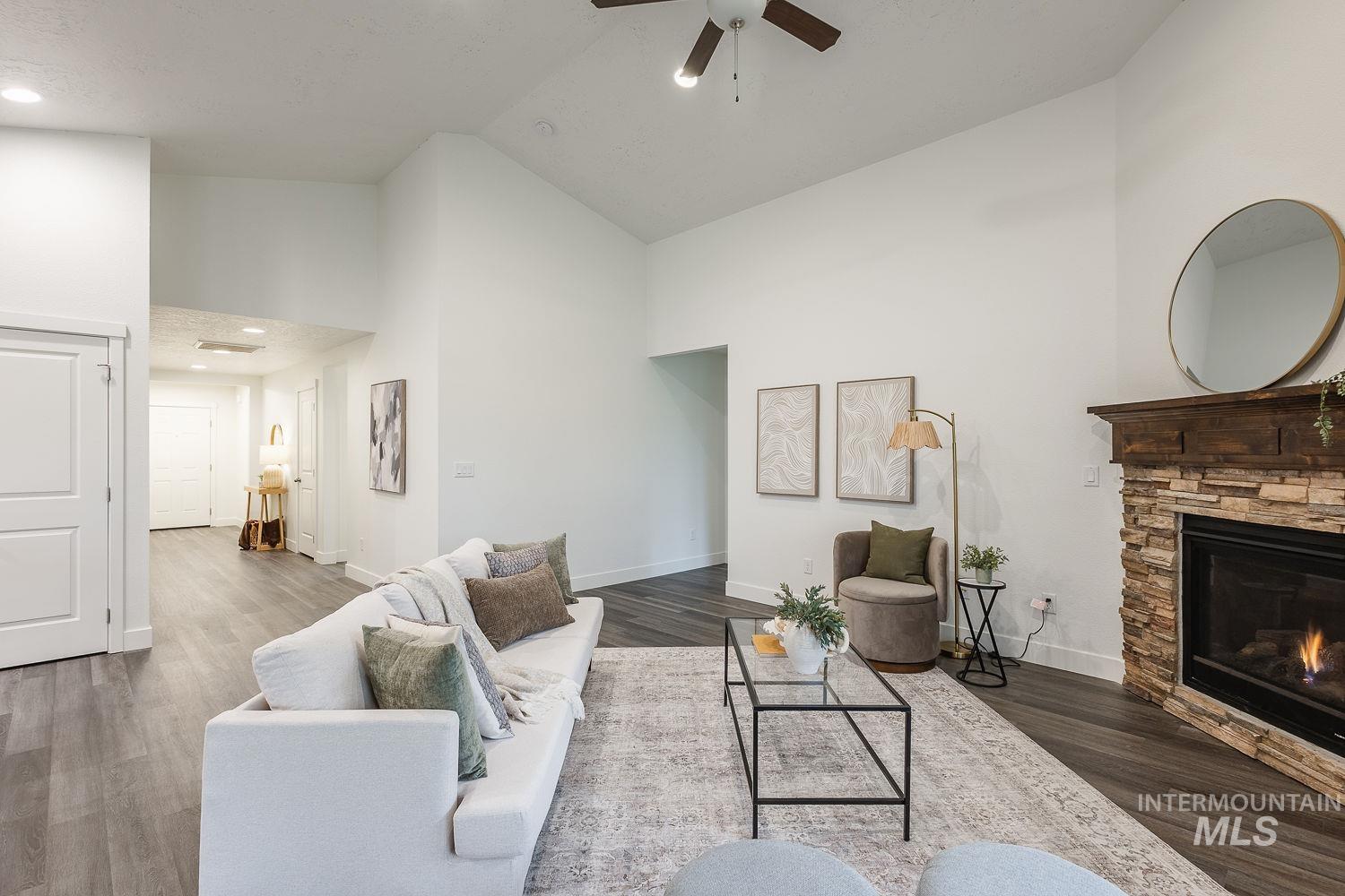 16831 Bethany Ave., Caldwell, Idaho 83607, 3 Bedrooms, 2 Bathrooms, Residential For Sale, Price $395,000,MLS 98983508