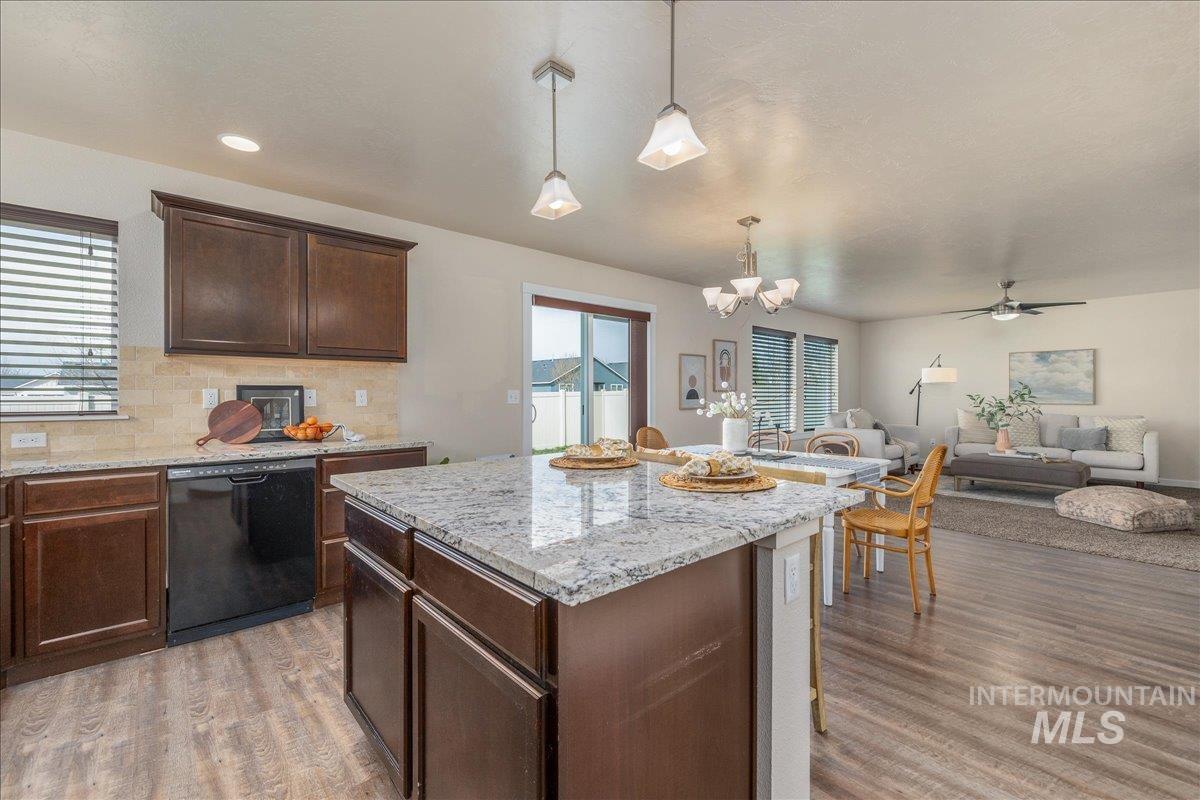 8129 S Carpenter, Boise, Idaho 83709, 4 Bedrooms, 2.5 Bathrooms, Residential For Sale, Price $515,000,MLS 98983509