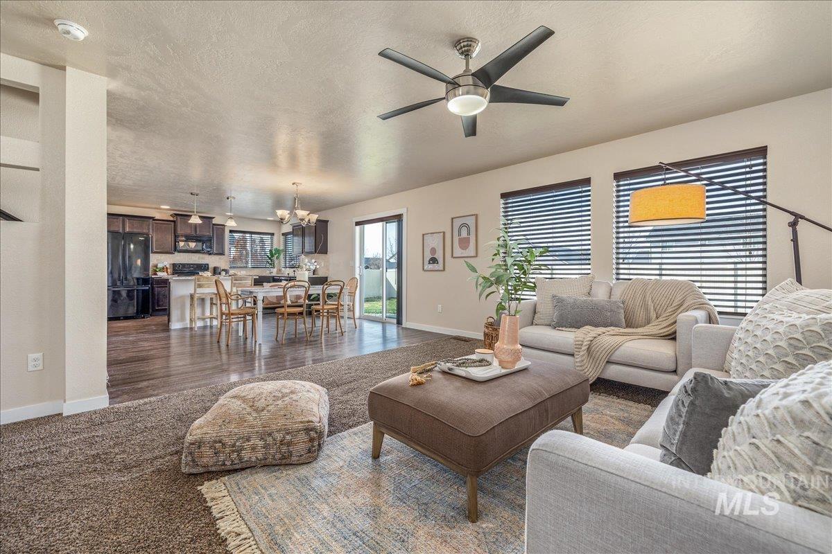 8129 S Carpenter, Boise, Idaho 83709, 4 Bedrooms, 2.5 Bathrooms, Residential For Sale, Price $515,000,MLS 98983509