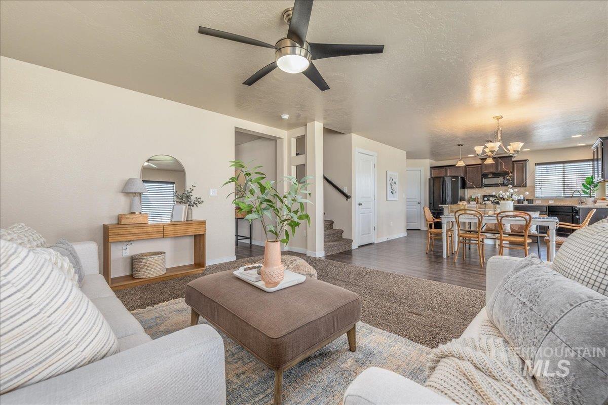 8129 S Carpenter, Boise, Idaho 83709, 4 Bedrooms, 2.5 Bathrooms, Residential For Sale, Price $515,000,MLS 98983509