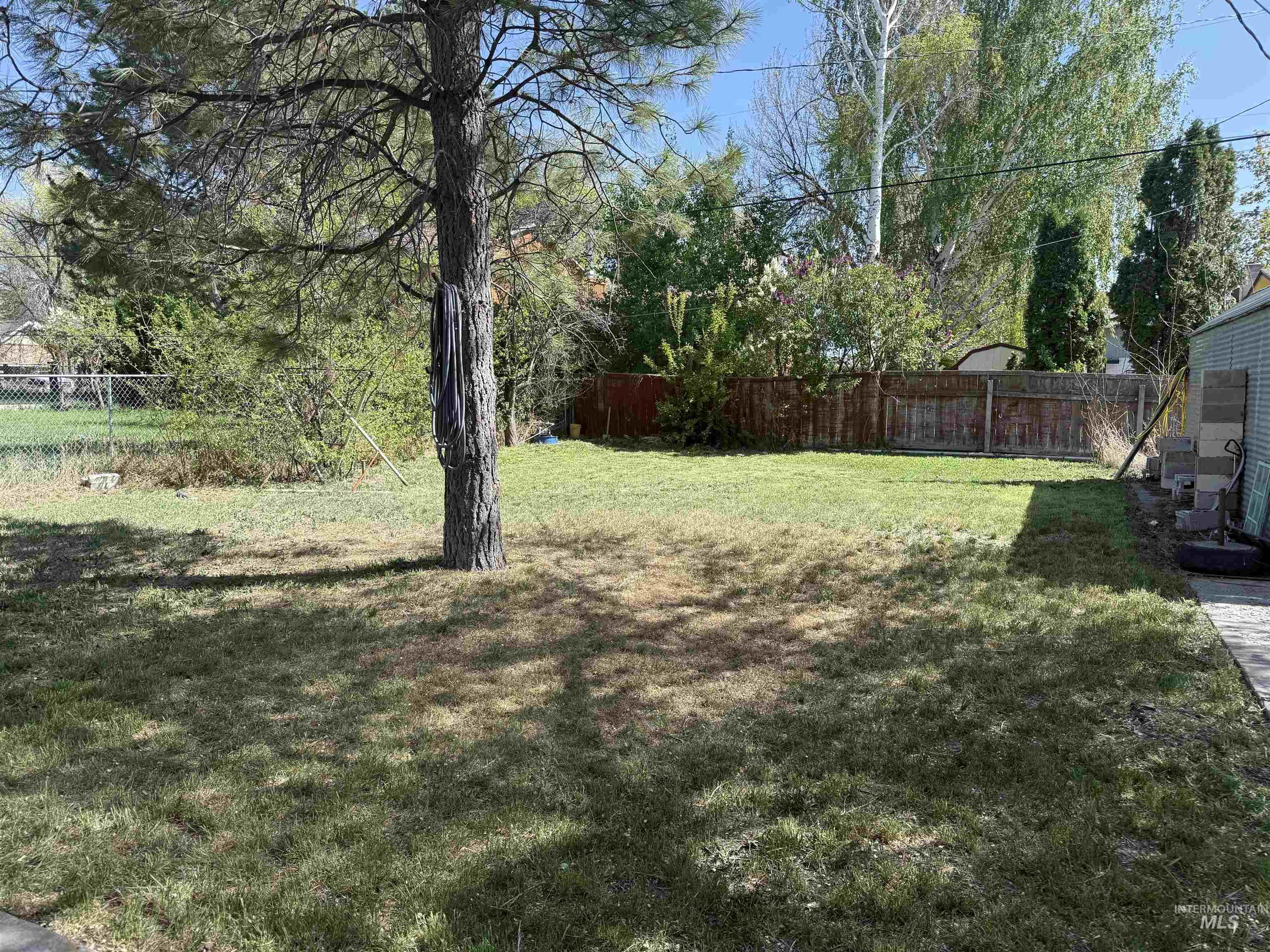 519 E Avenue F, Jerome, Idaho 83338, 4 Bedrooms, 1 Bathroom, Residential For Sale, Price $239,000, 98983511