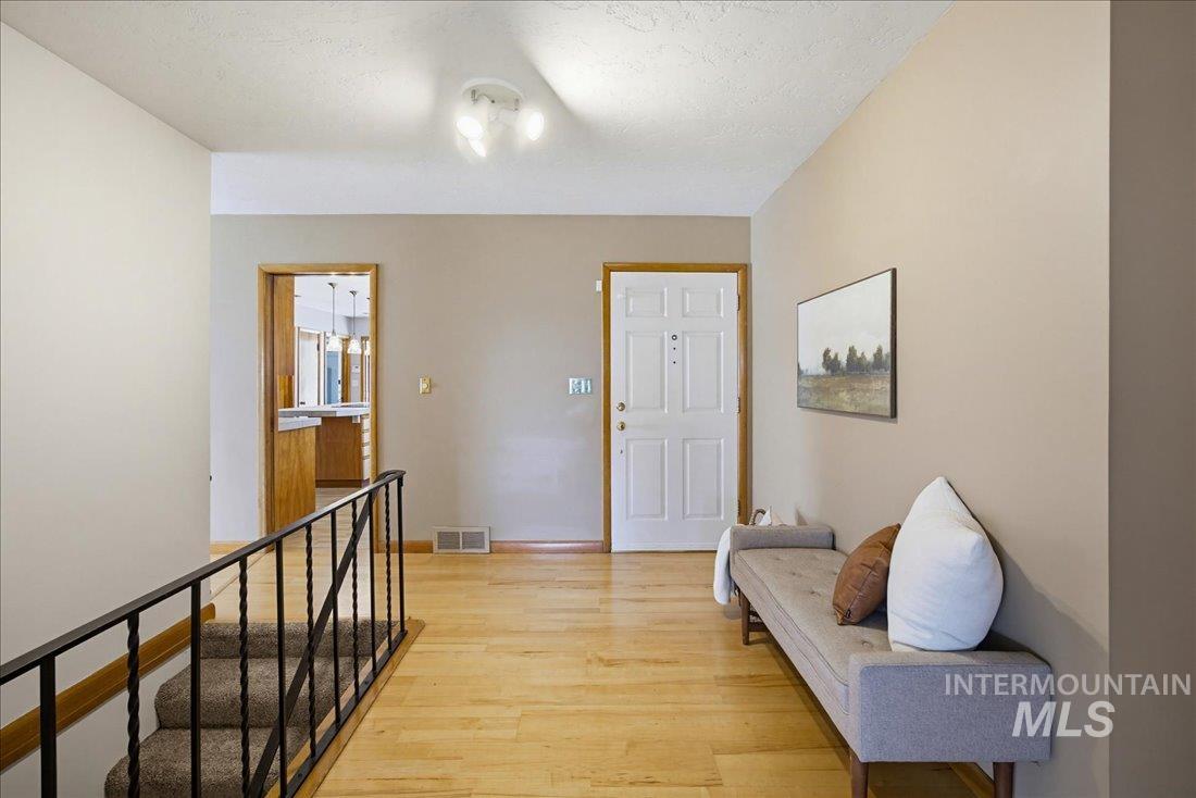 5802 Randolph Dr, Boise, Idaho 83709, 4 Bedrooms, 3.5 Bathrooms, Residential For Sale, Price $749,900, 98983513