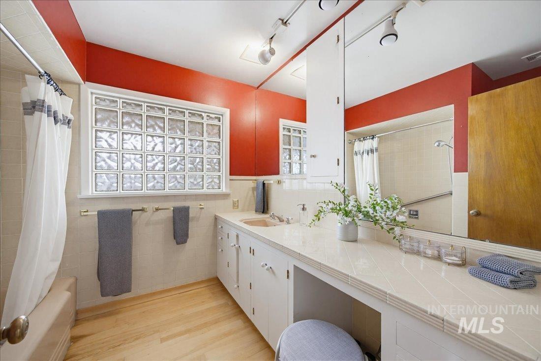 5802 Randolph Dr, Boise, Idaho 83709, 4 Bedrooms, 3.5 Bathrooms, Residential For Sale, Price $749,900, 98983513