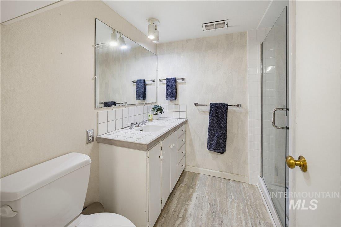 5802 Randolph Dr, Boise, Idaho 83709, 4 Bedrooms, 3.5 Bathrooms, Residential For Sale, Price $749,900, 98983513