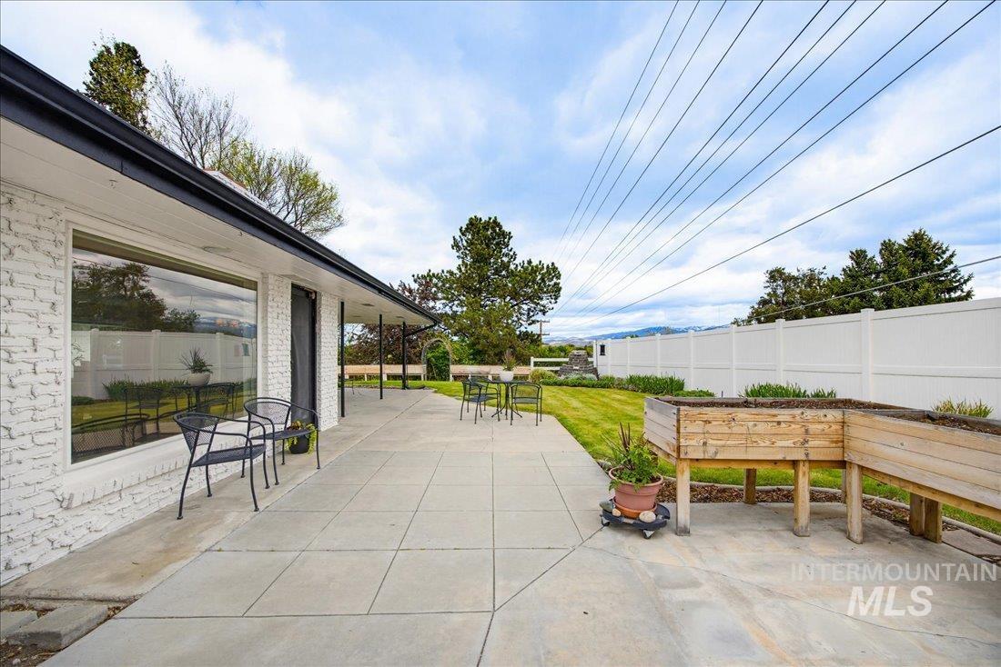 5802 Randolph Dr, Boise, Idaho 83709, 4 Bedrooms, 3.5 Bathrooms, Residential For Sale, Price $749,900, 98983513