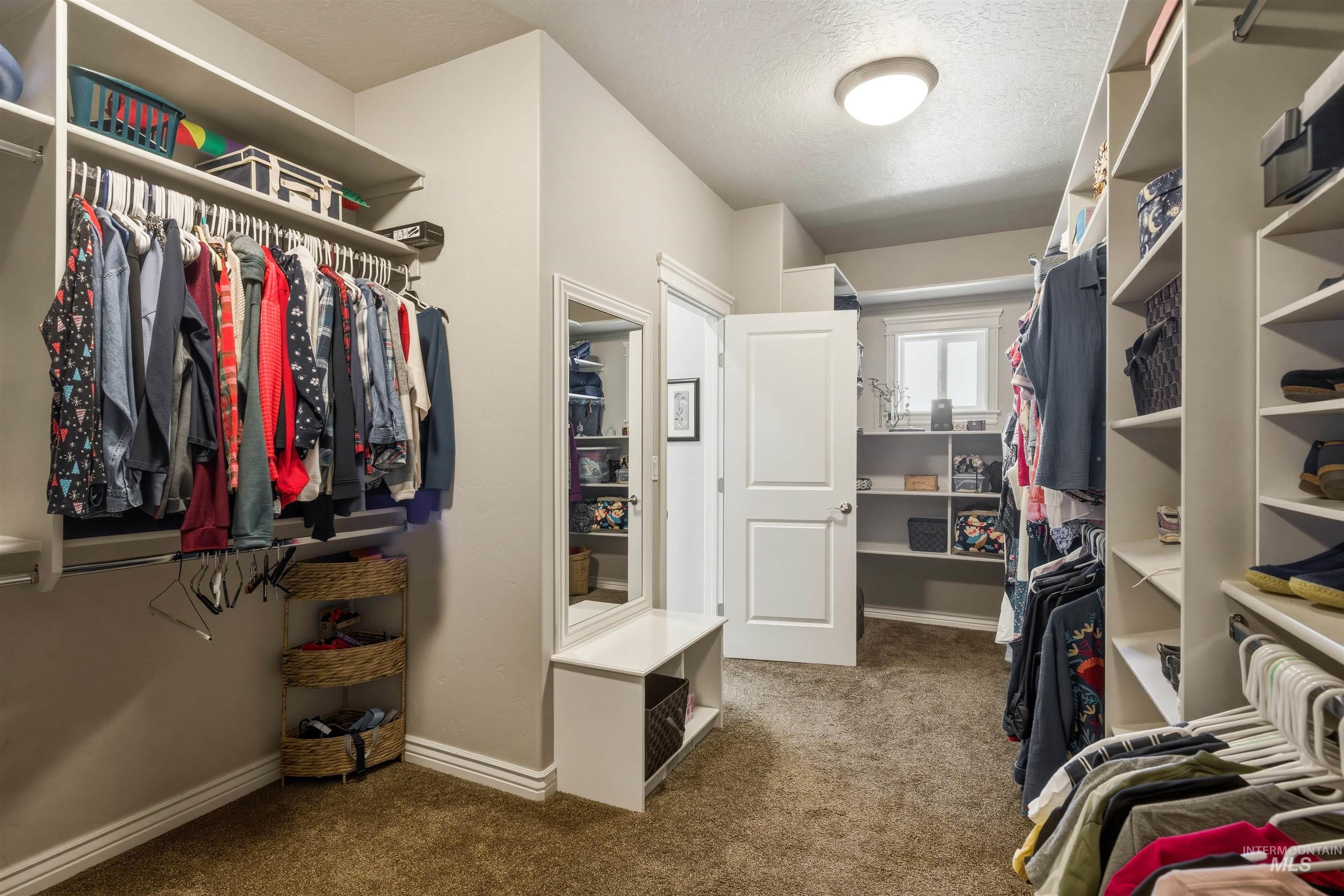 4389 N Morninggale Pl, Boise, Idaho 83713, 3 Bedrooms, 2 Bathrooms, Residential For Sale, Price $679,900,MLS 98983516