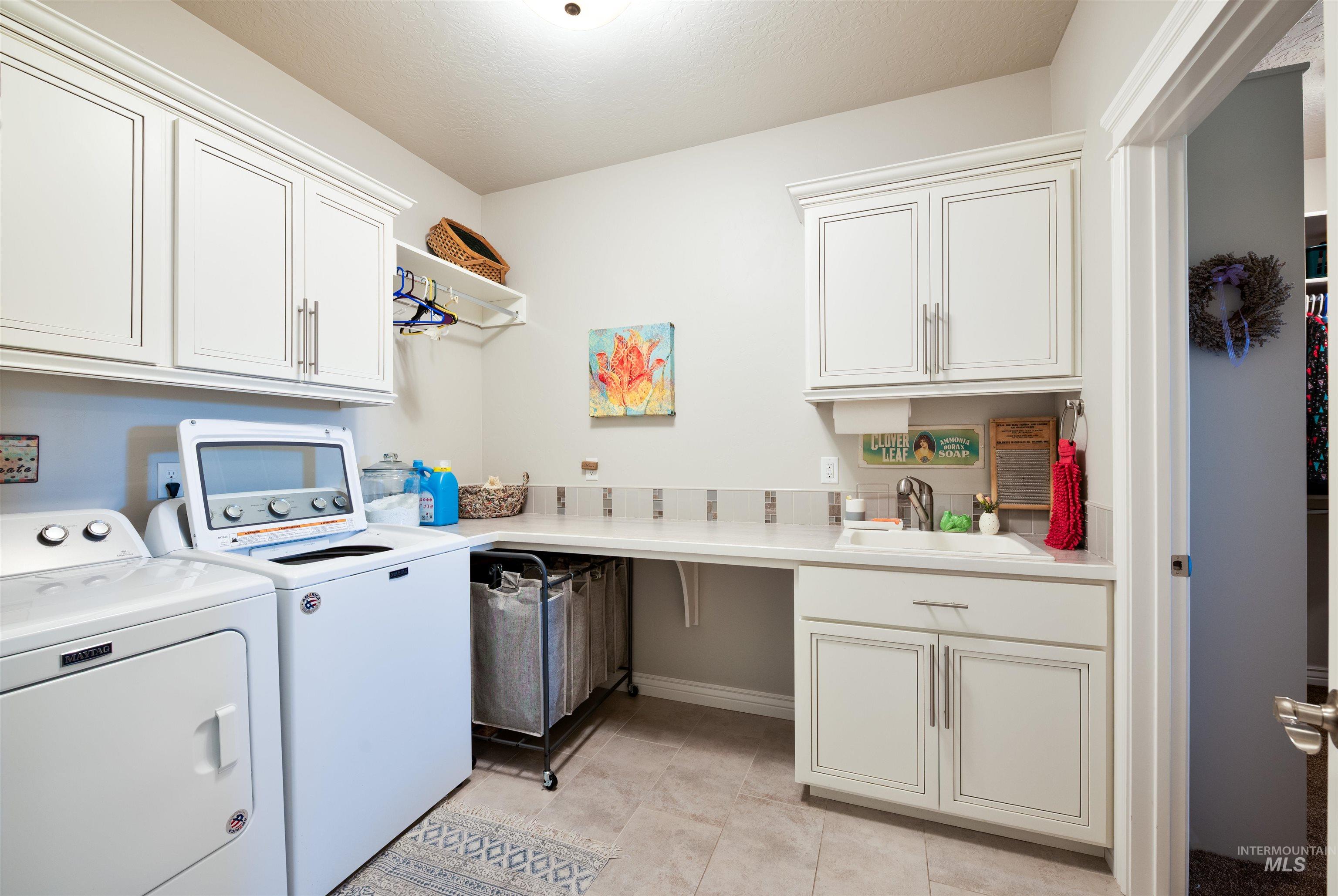 4389 N Morninggale Pl, Boise, Idaho 83713, 3 Bedrooms, 2 Bathrooms, Residential For Sale, Price $679,900,MLS 98983516