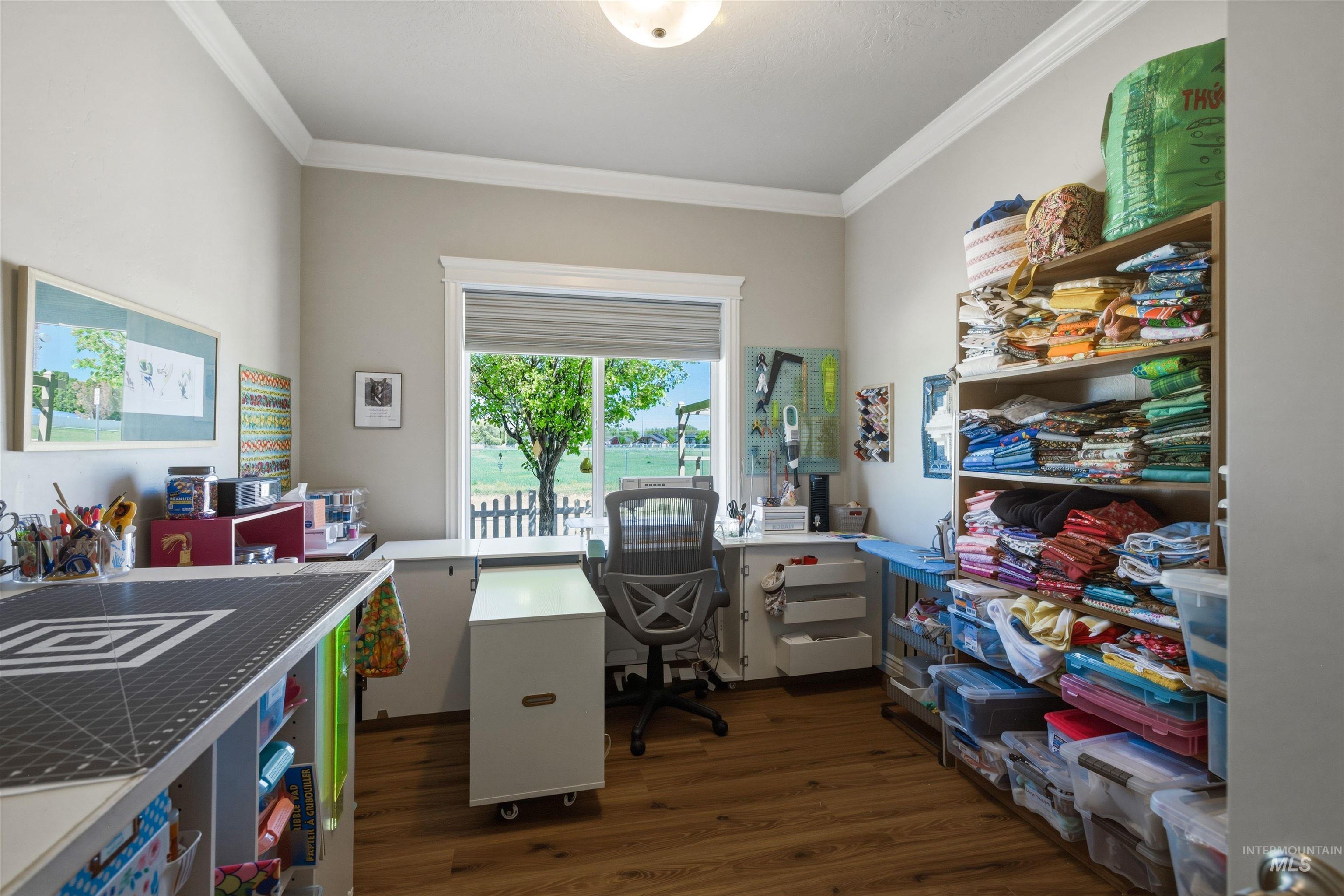 4389 N Morninggale Pl, Boise, Idaho 83713, 3 Bedrooms, 2 Bathrooms, Residential For Sale, Price $679,900,MLS 98983516