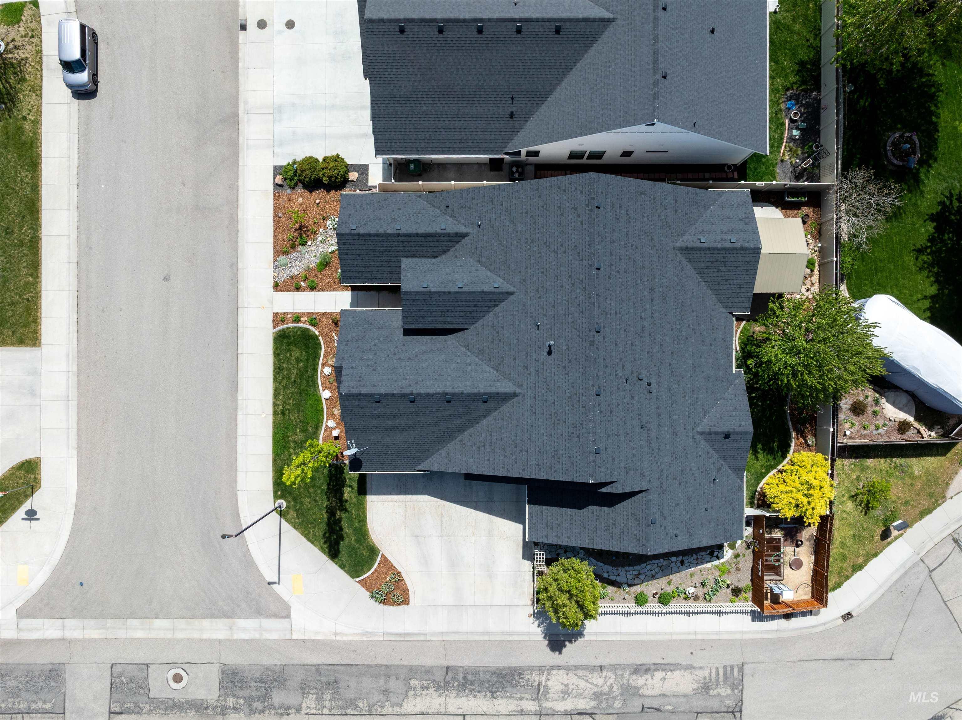 4389 N Morninggale Pl, Boise, Idaho 83713, 3 Bedrooms, 2 Bathrooms, Residential For Sale, Price $679,900,MLS 98983516