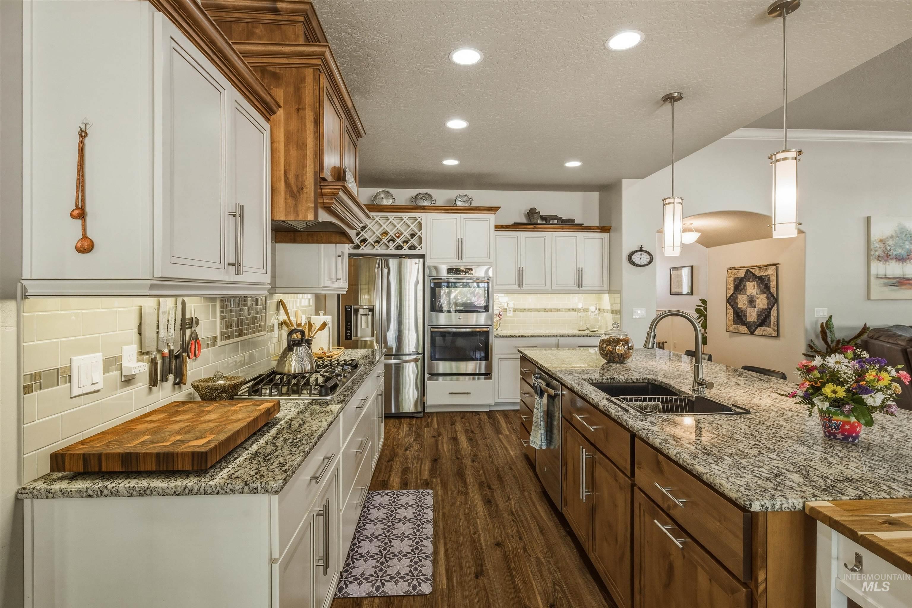 4389 N Morninggale Pl, Boise, Idaho 83713, 3 Bedrooms, 2 Bathrooms, Residential For Sale, Price $679,900,MLS 98983516