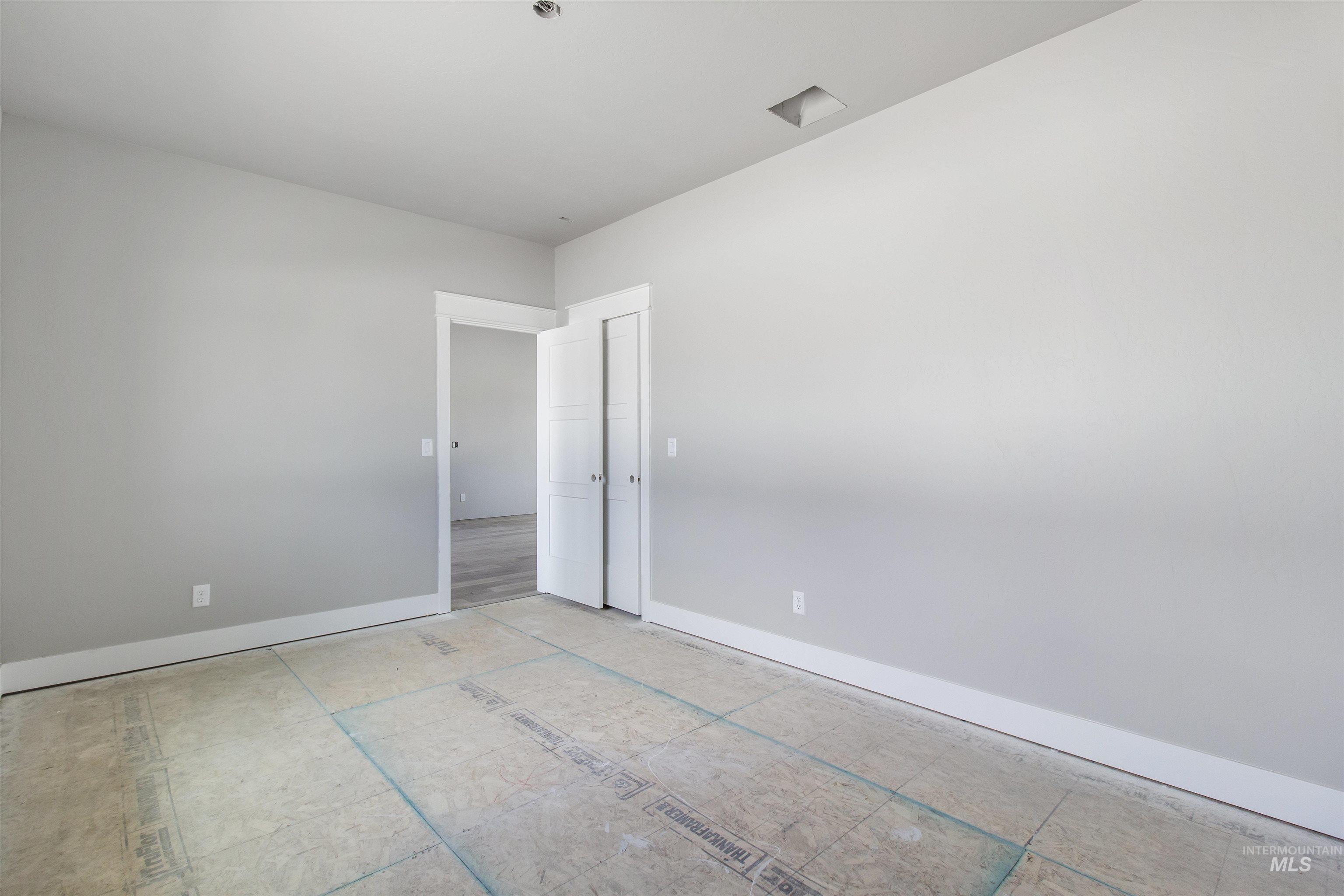 1122 Ira Burton Road, Twin Falls, Idaho 83301, 4 Bedrooms, 2 Bathrooms, Residential For Sale, Price $445,000, 98983522