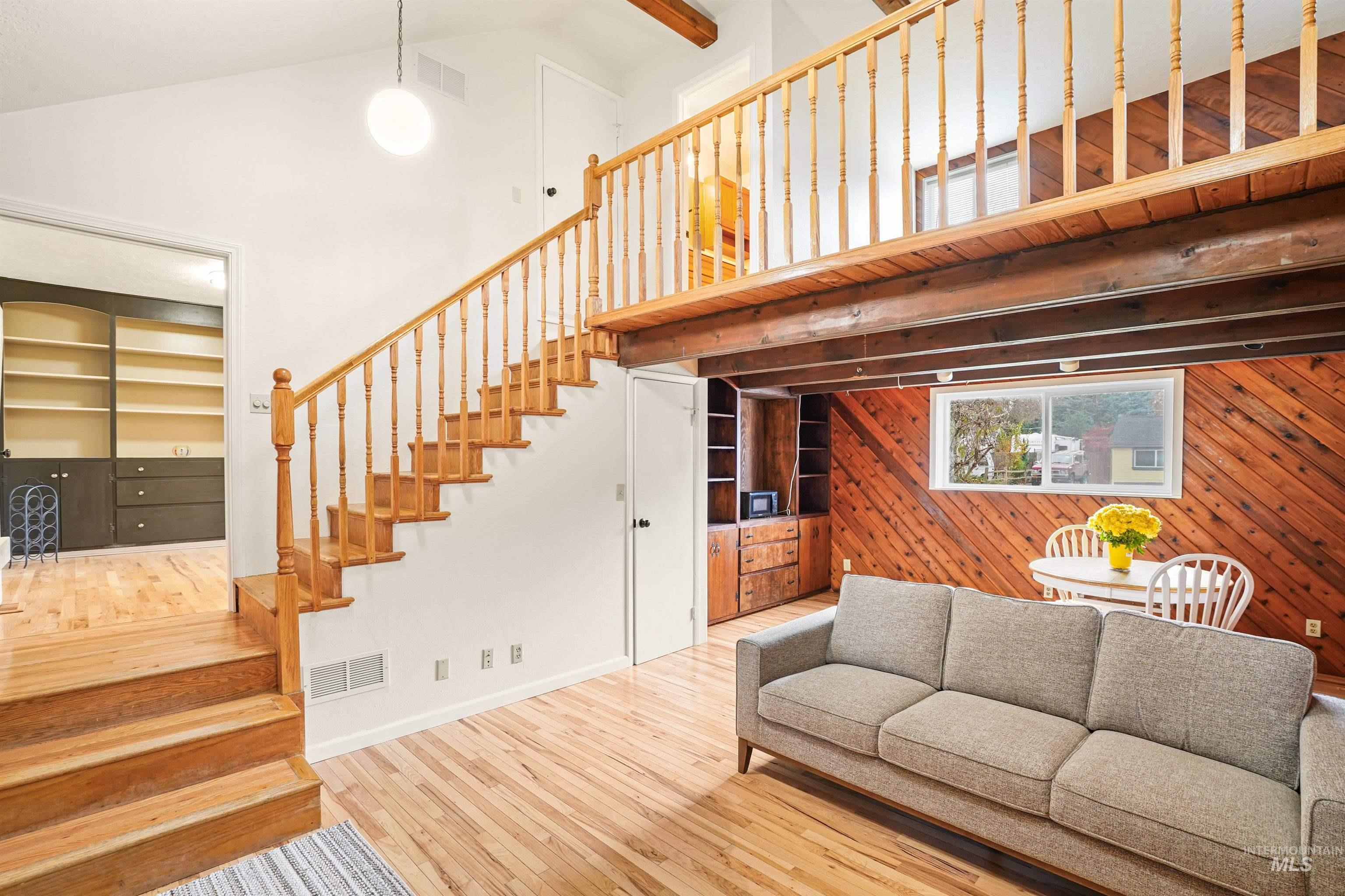 520 S Scott Street, Boise, Idaho 83705-1817, 3 Bedrooms, 2 Bathrooms, Residential Income For Sale, Price $669,900, 98983523