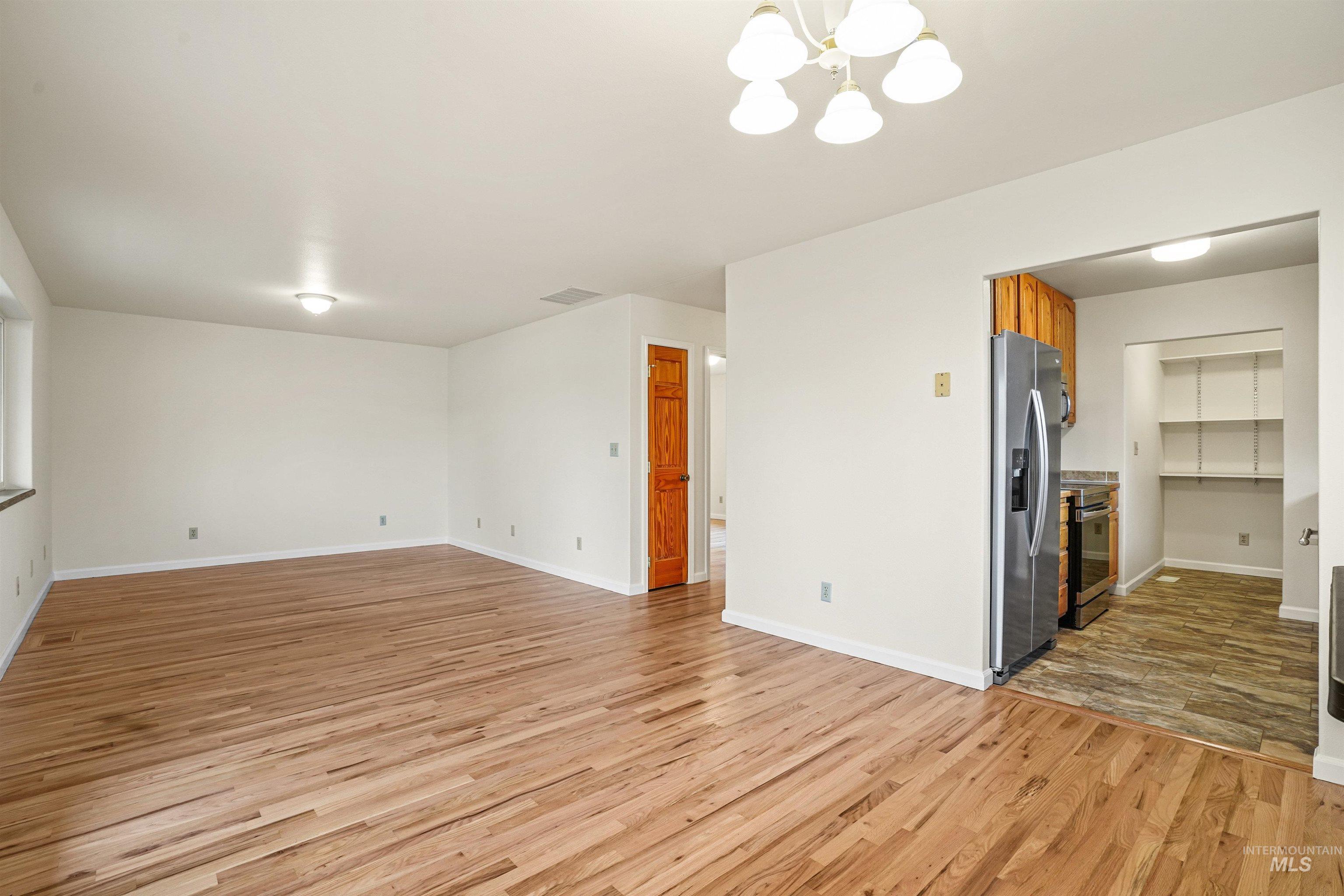 520 S Scott Street, Boise, Idaho 83705-1817, 3 Bedrooms, 2 Bathrooms, Residential Income For Sale, Price $669,900, 98983523