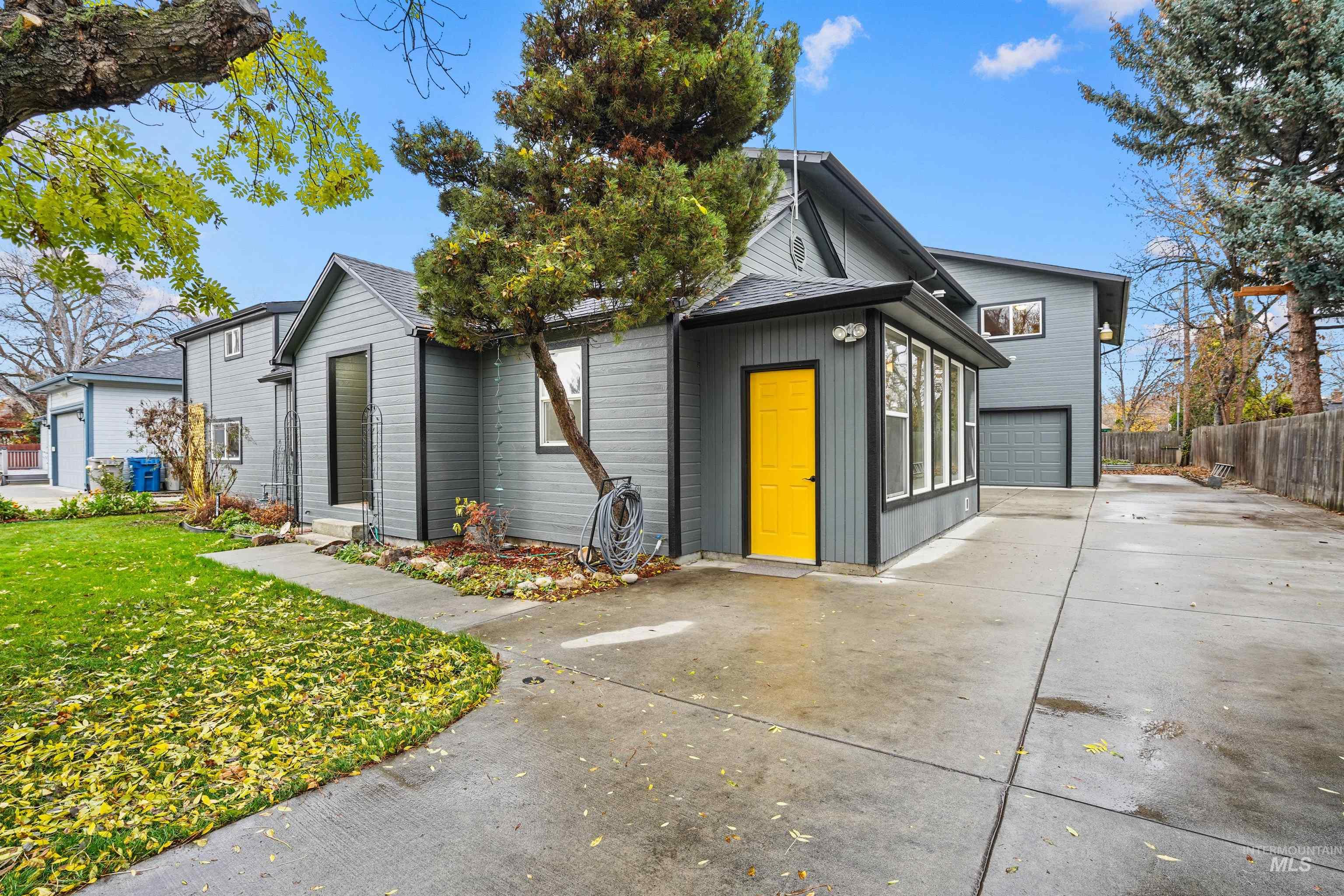 520 S Scott Street, Boise, Idaho 83705-1817, 3 Bedrooms, 2 Bathrooms, Residential Income For Sale, Price $669,900, 98983523