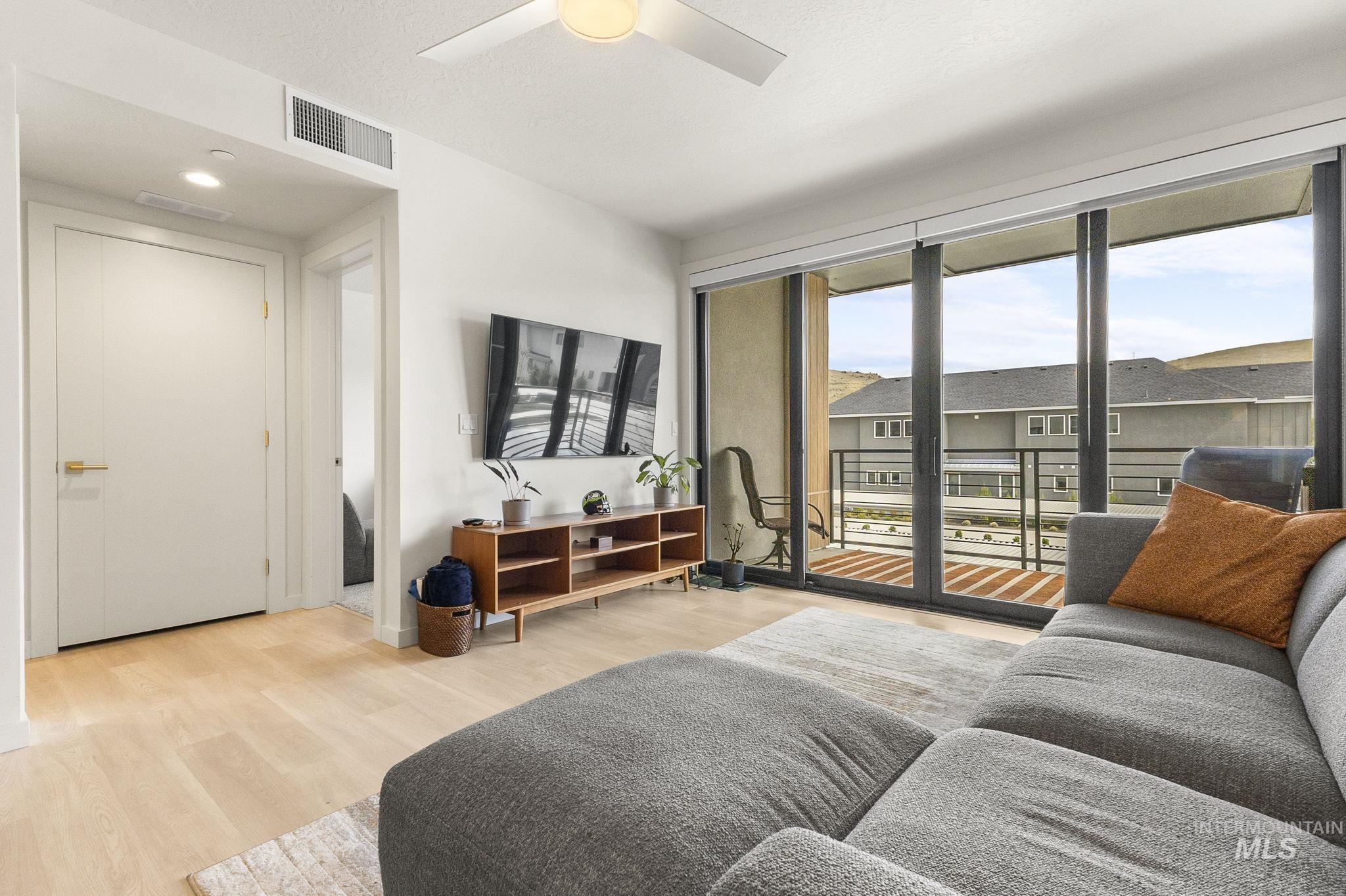 4184 E Haystack St, Boise, Idaho 83716, 2 Bedrooms, 2 Bathrooms, Residential For Sale, Price $509,000, 98983524