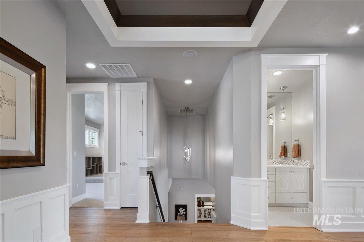 1923 E Golden Oak Ct, Meridian, Idaho 83646, 5 Bedrooms, 3.5 Bathrooms, Residential For Sale, Price $1,760,000, 98983525