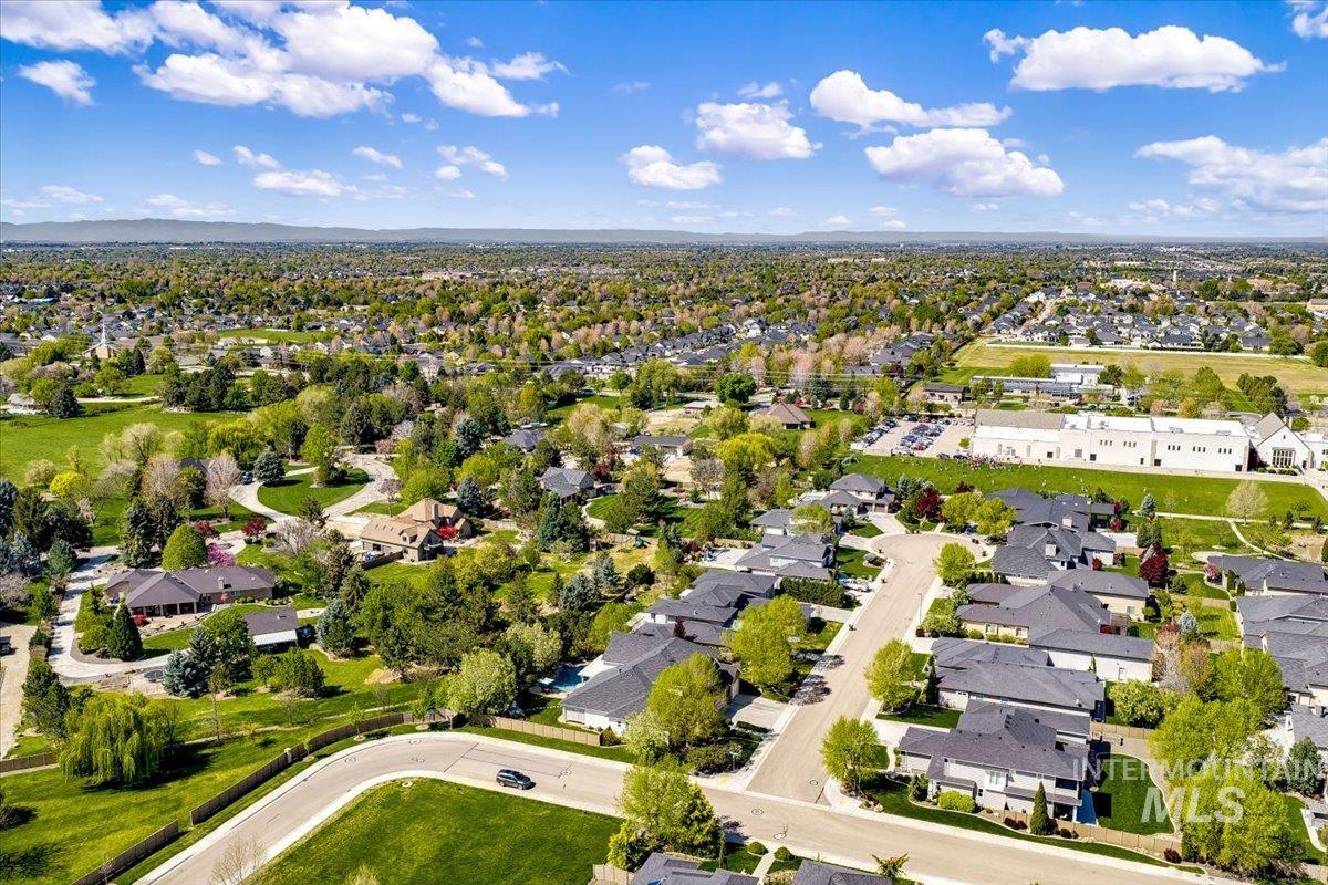 1923 E Golden Oak Ct, Meridian, Idaho 83646, 5 Bedrooms, 3.5 Bathrooms, Residential For Sale, Price $1,760,000, 98983525